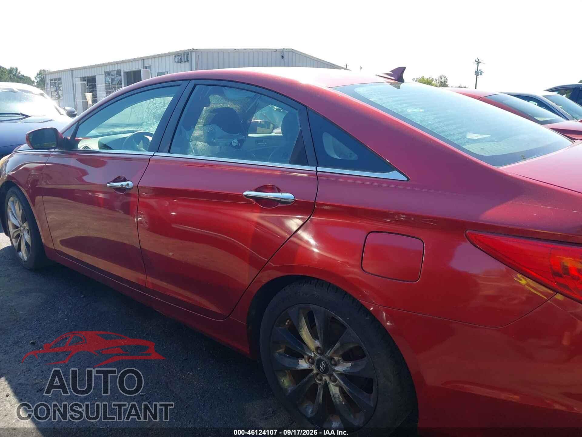 HYUNDAI SONATA 2011 - 5NPEC4AC2BH085068