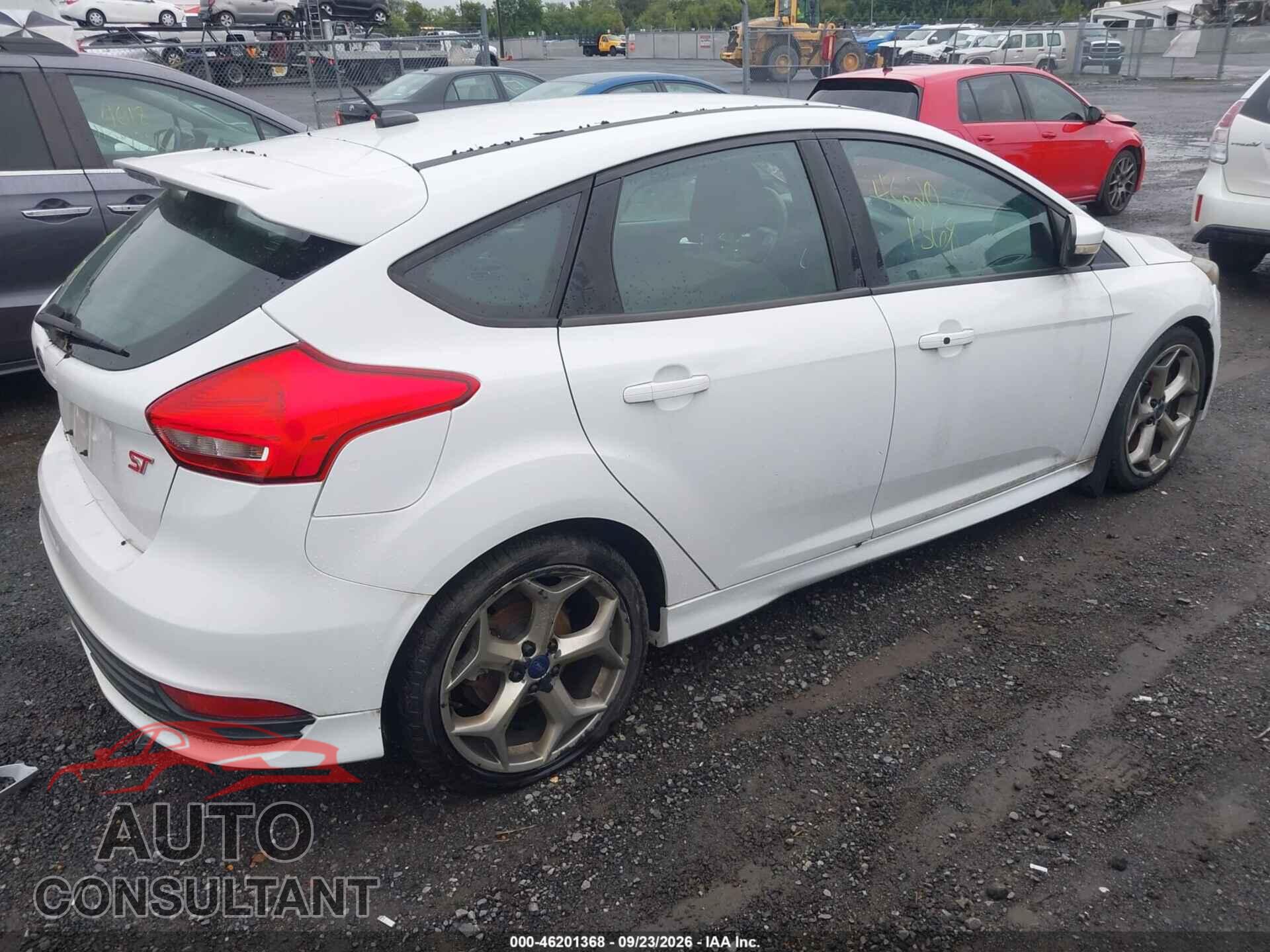 FORD FOCUS ST 2016 - 1FADP3L91GL250175