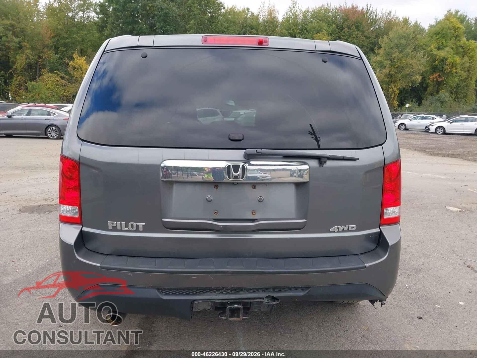 HONDA PILOT 2012 - 5FNYF4H77CB044822