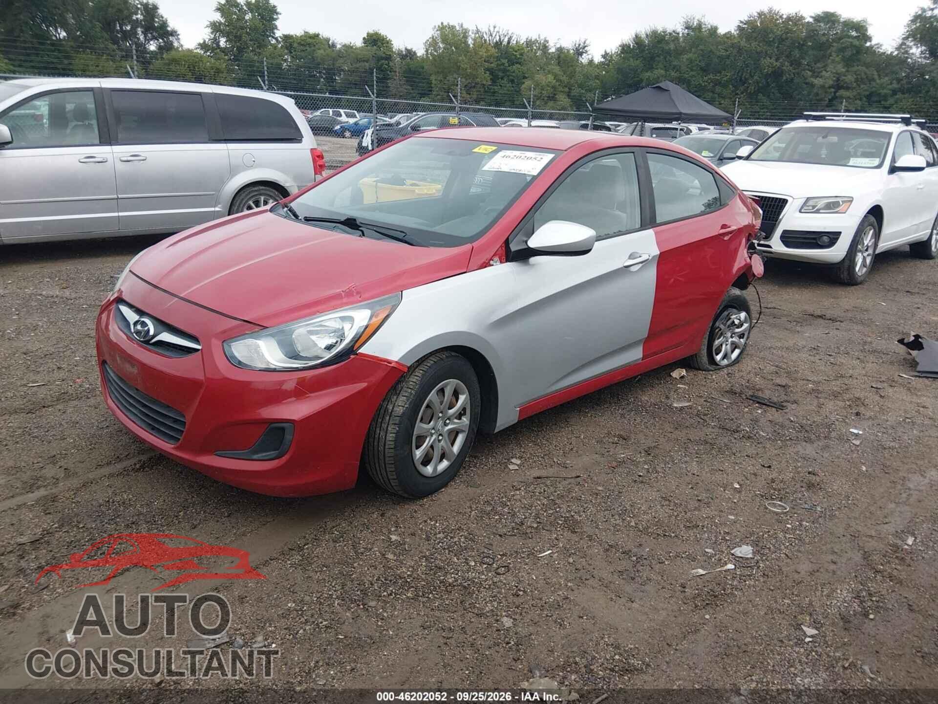 HYUNDAI ACCENT 2013 - KMHCT4AEXDU309782