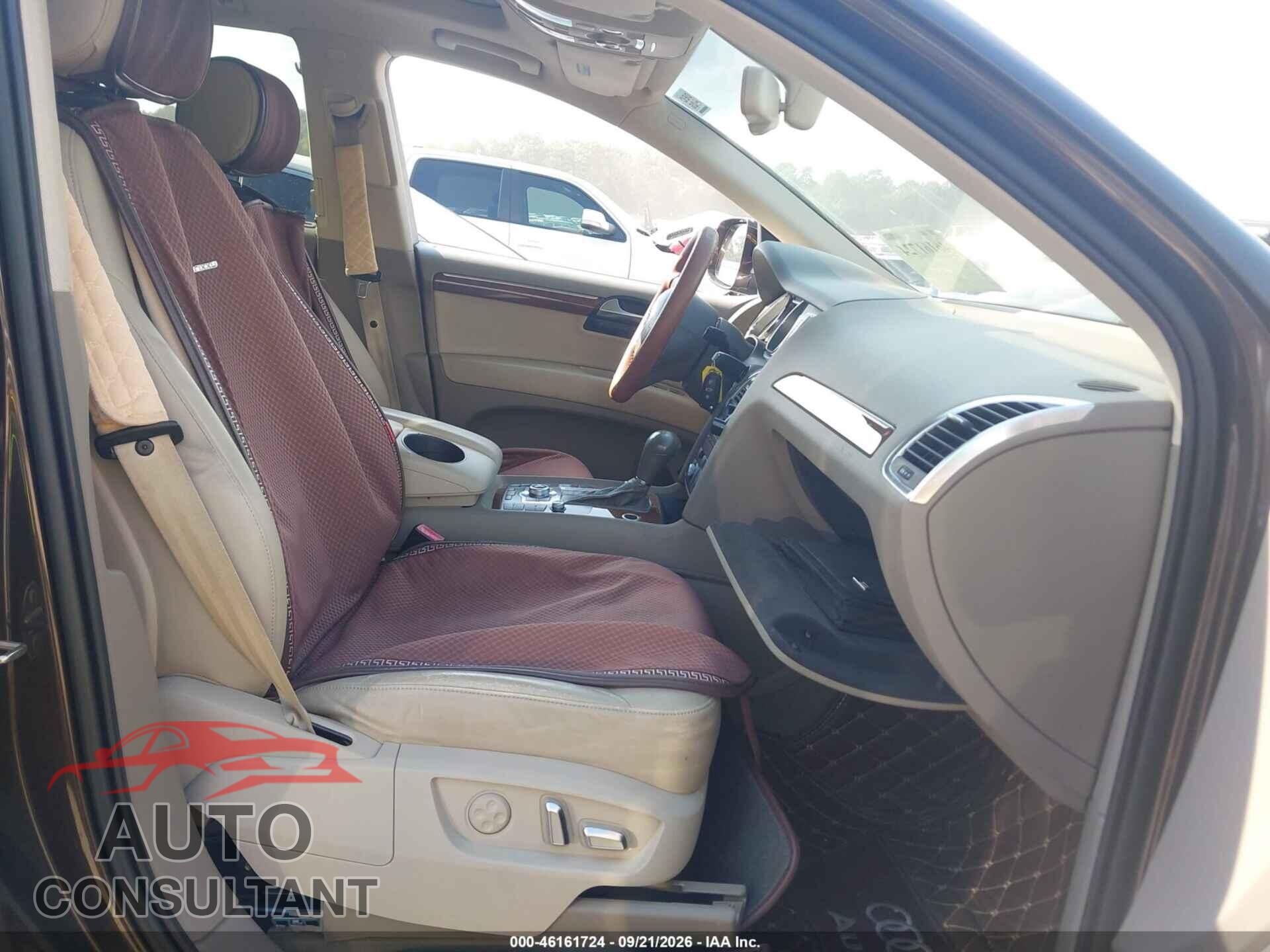 AUDI Q7 2011 - WA1VMAFE2BD006195