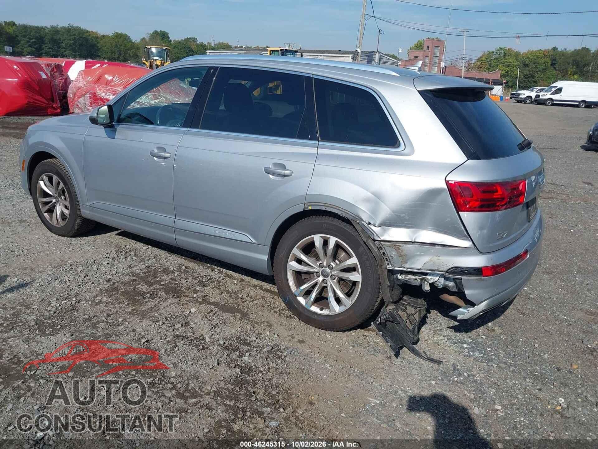 AUDI Q7 2018 - WA1LHAF72JD009285