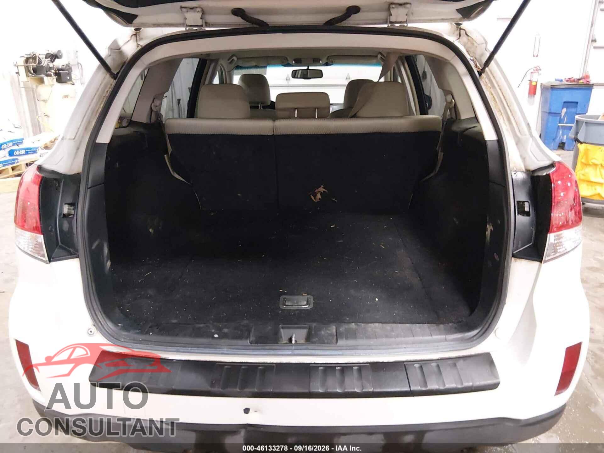 SUBARU OUTBACK 2011 - 4S4BRCCC2B3367534