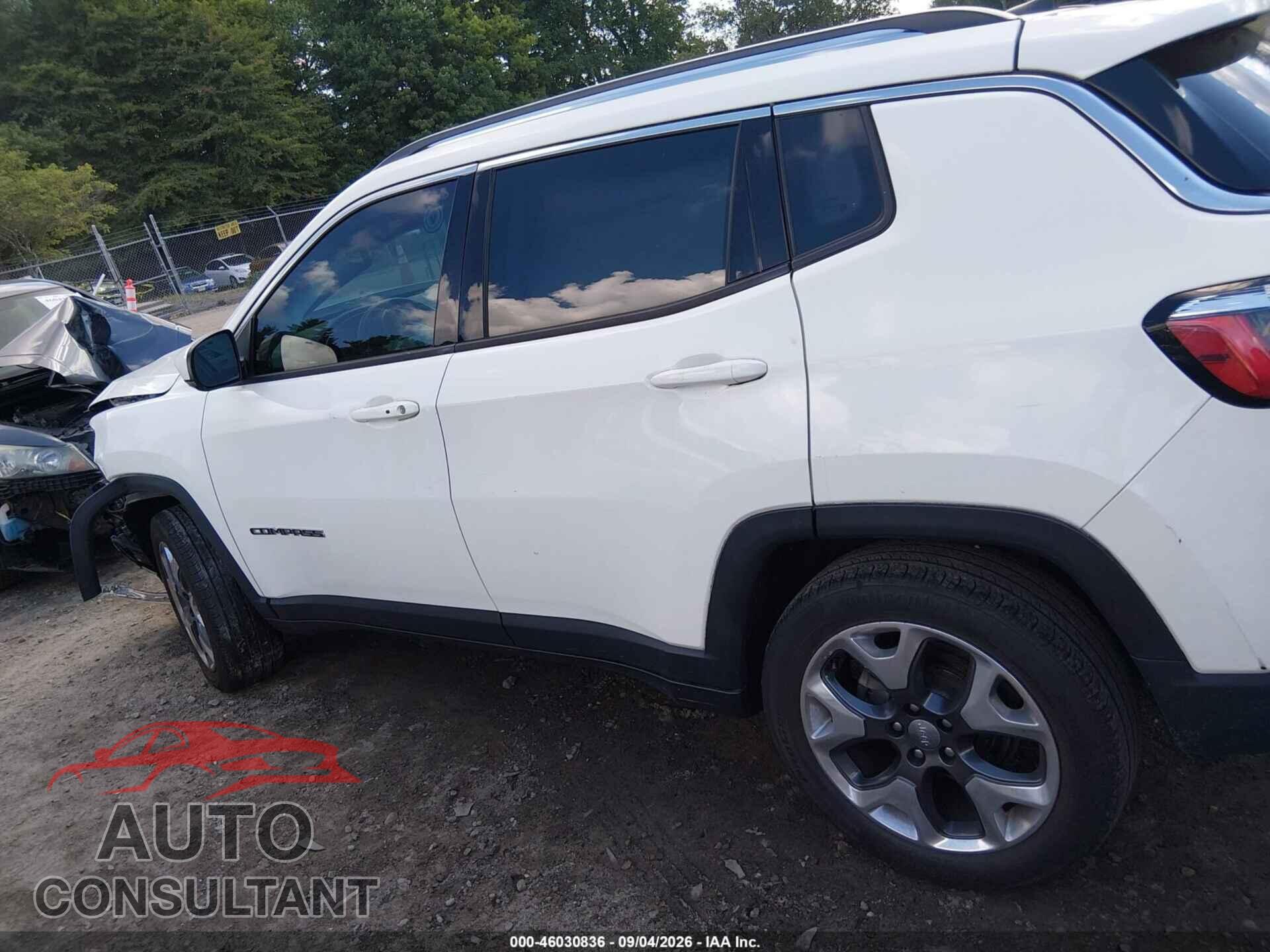 JEEP COMPASS 2019 - 3C4NJDCB7KT753263