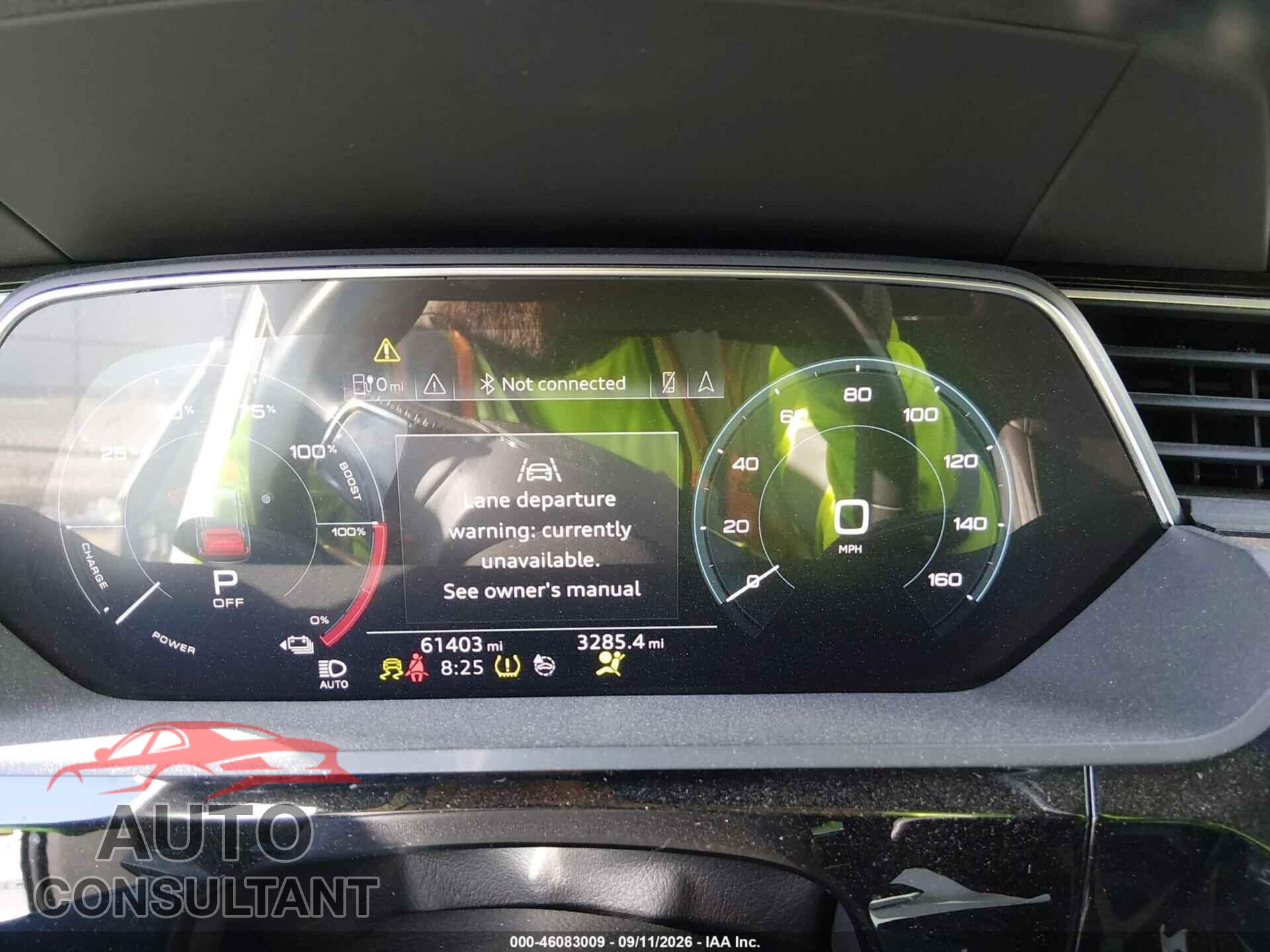 AUDI E-TRON 2019 - WA1VAAGE8KB022596