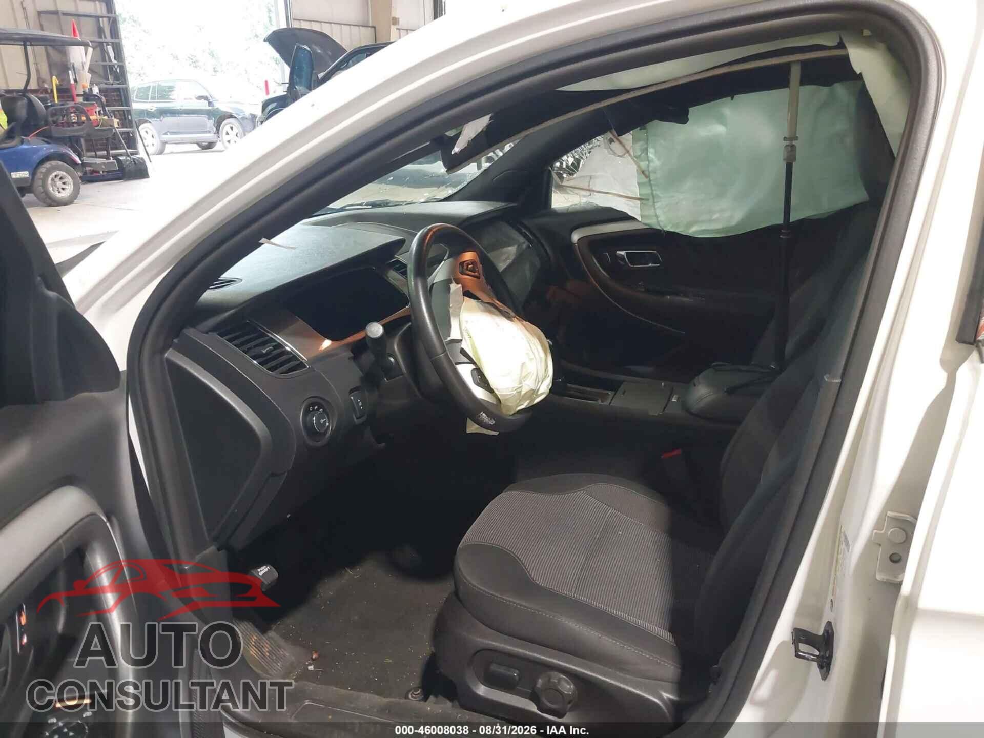 FORD TAURUS 2015 - 1FAHP2E80FG176304