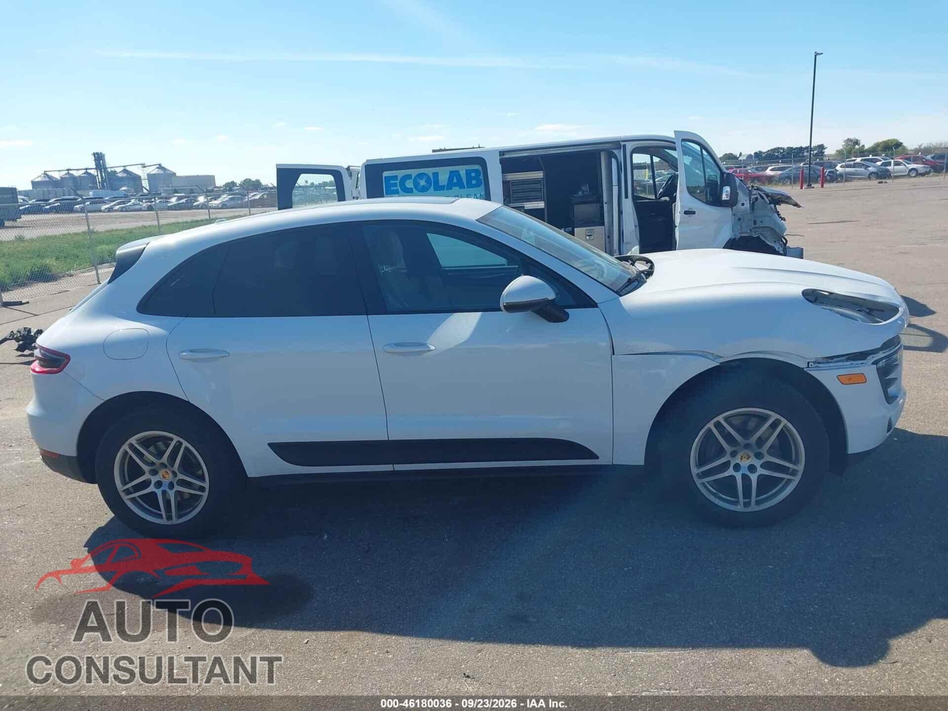 PORSCHE MACAN 2017 - WP1AA2A56HLB81945