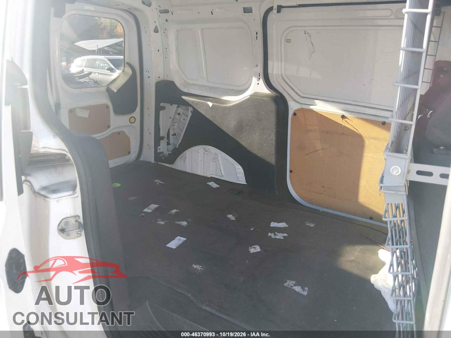 FORD TRANSIT CONNECT 2018 - NM0LS7F76J1371404