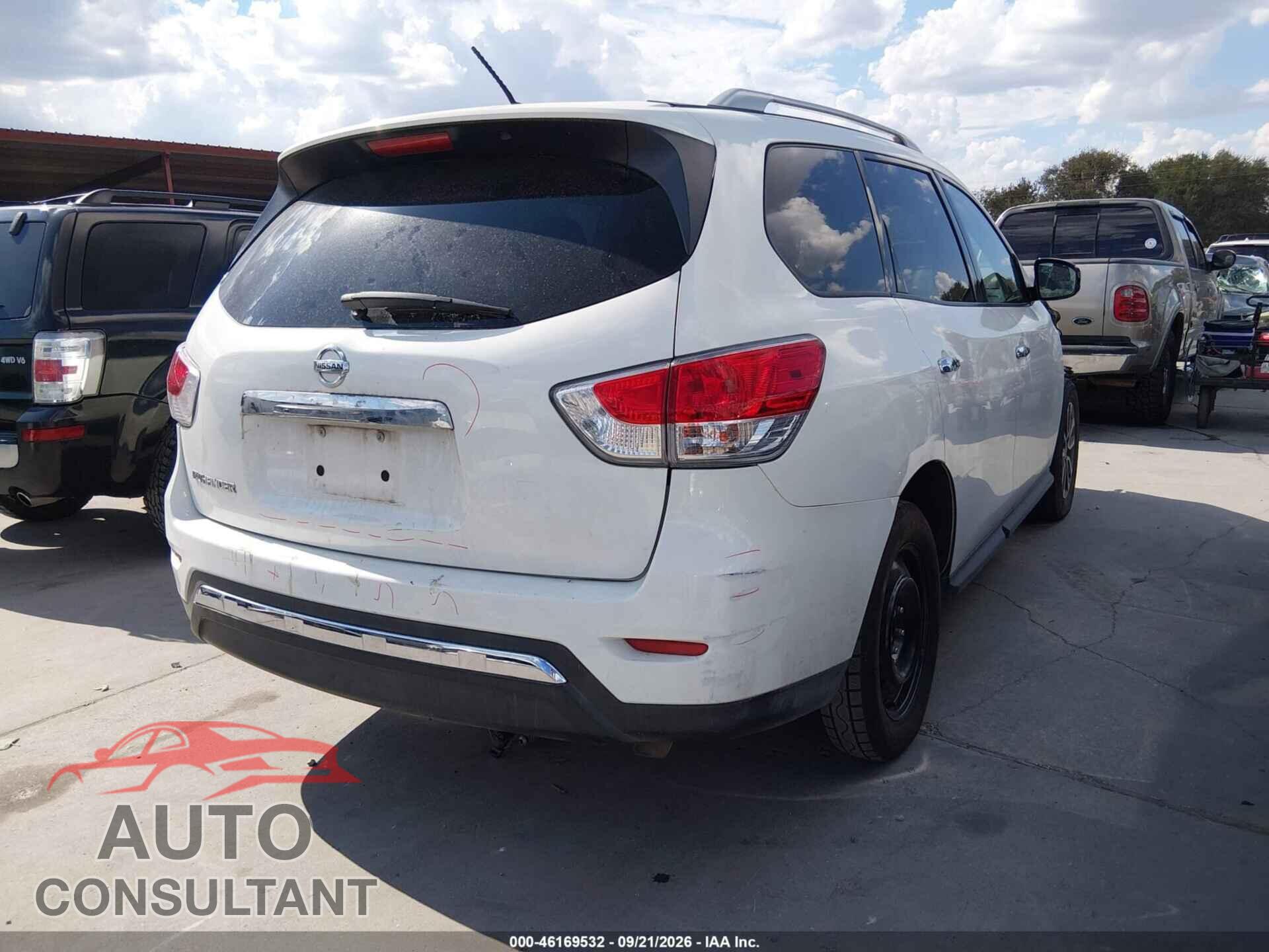 NISSAN PATHFINDER 2016 - 5N1AR2MN7GC604760