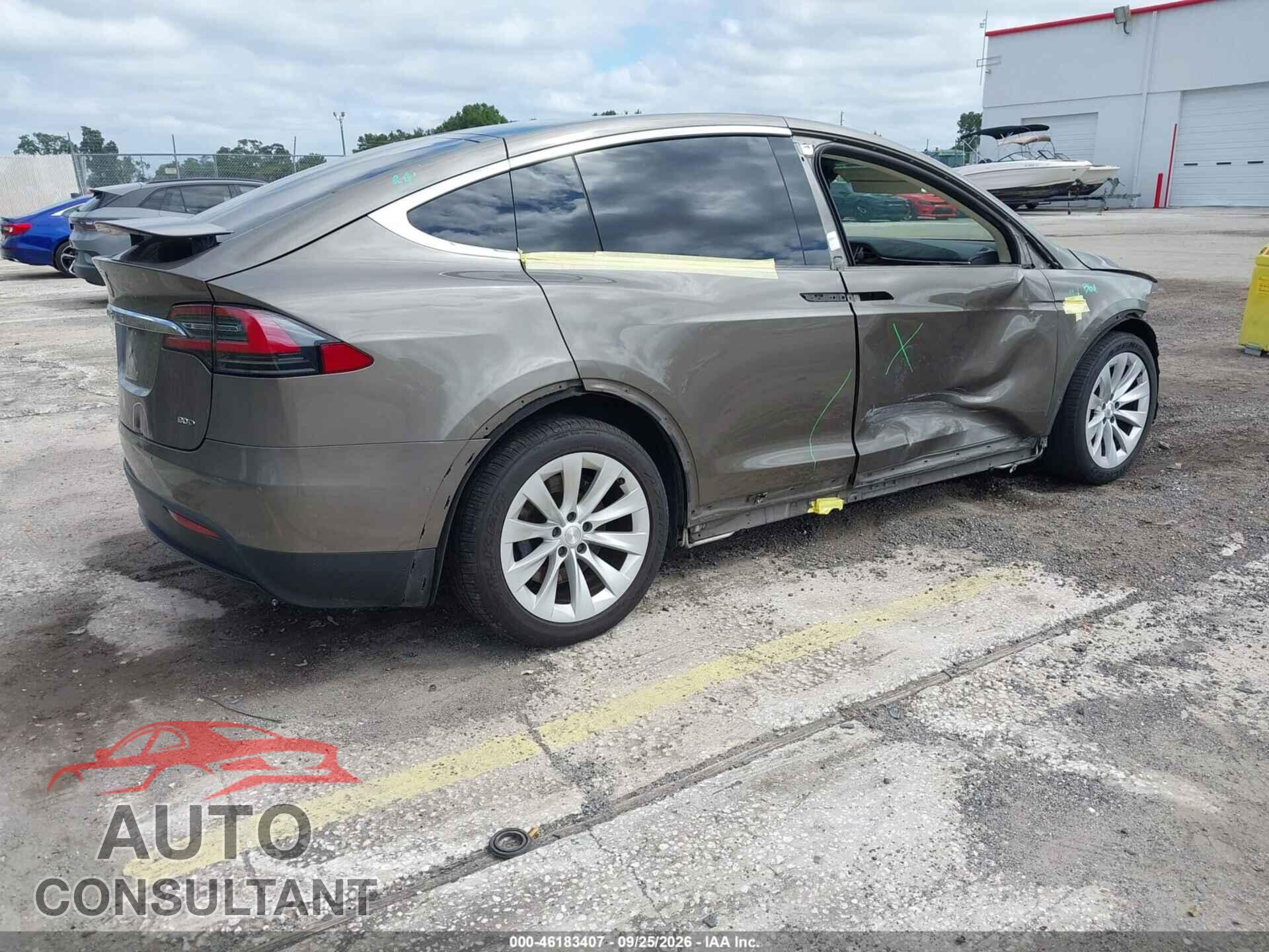 TESLA MODEL X 2016 - 5YJXCBE28GF015885