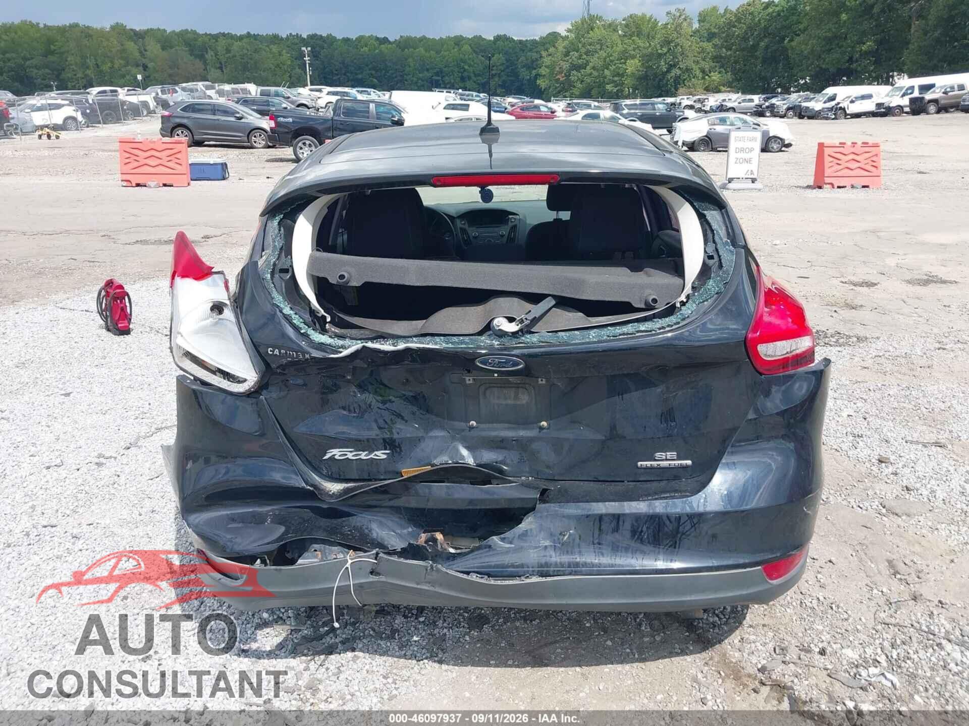 FORD FOCUS 2016 - 1FADP3K29GL368334