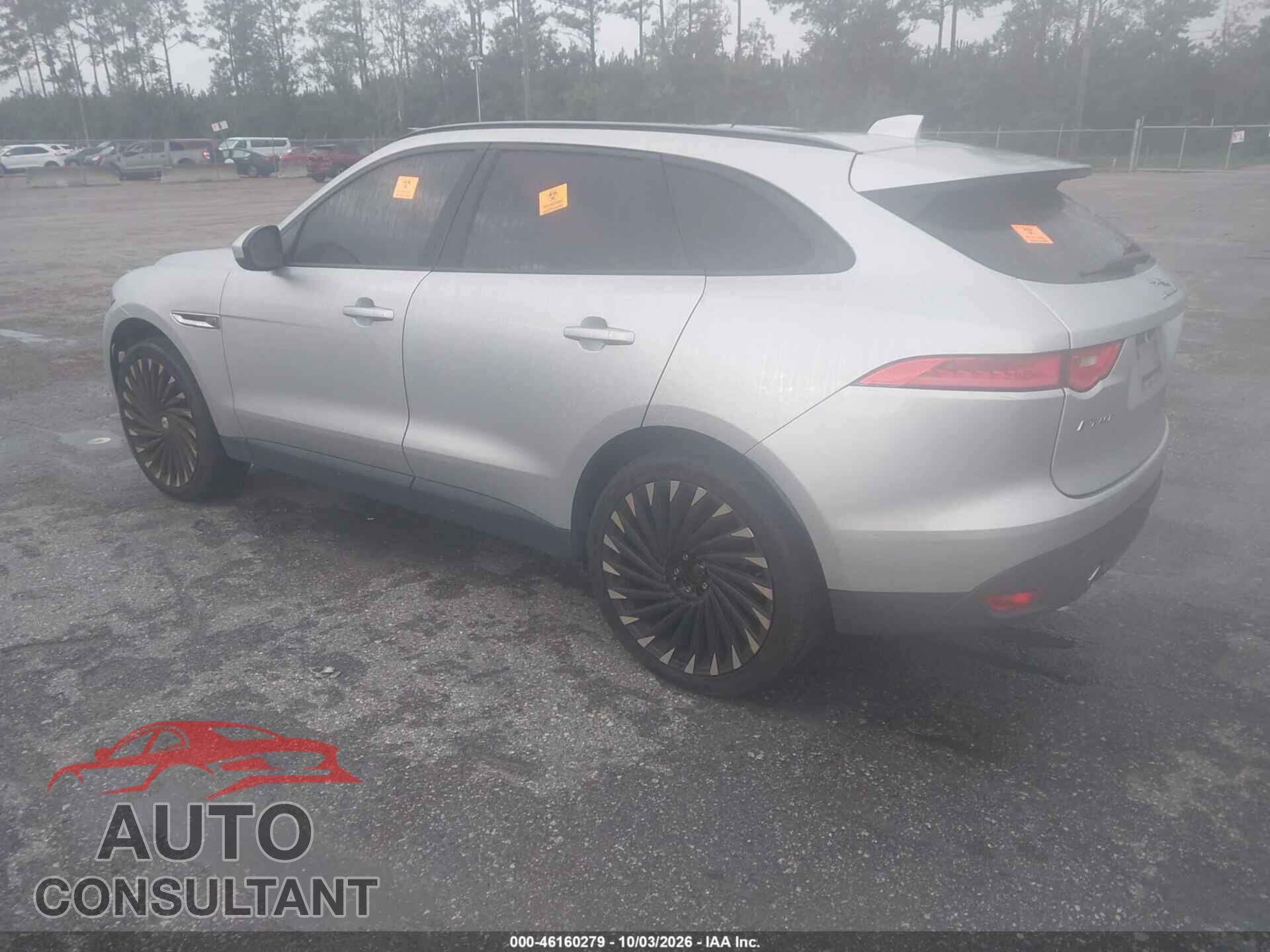JAGUAR F-PACE 2017 - SADCJ2BV9HA895187