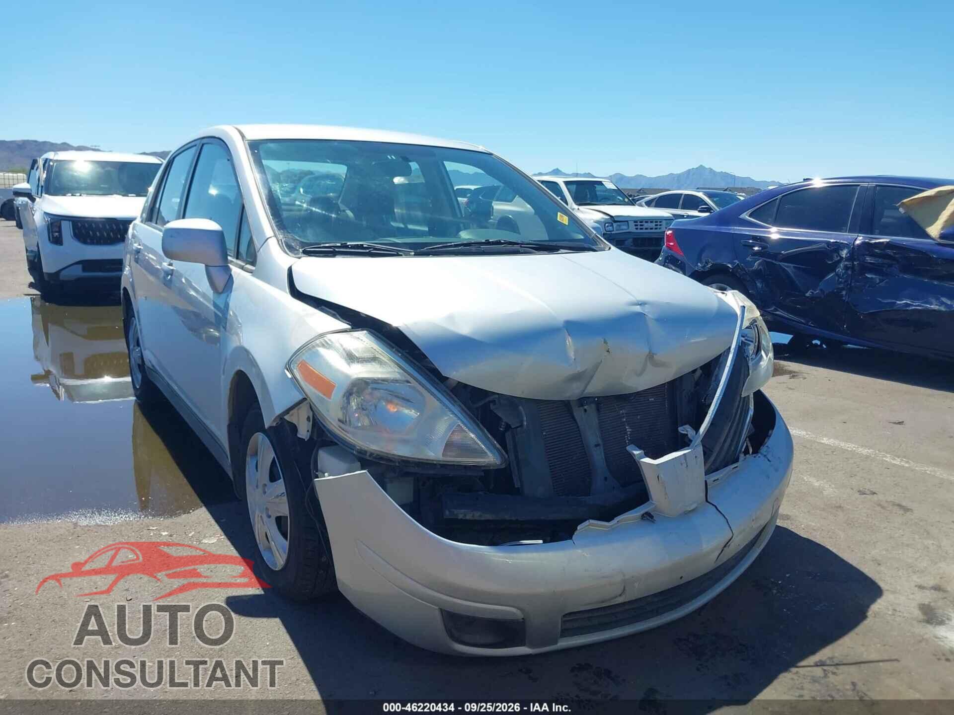 NISSAN VERSA 2011 - 3N1BC1AP5BL444372