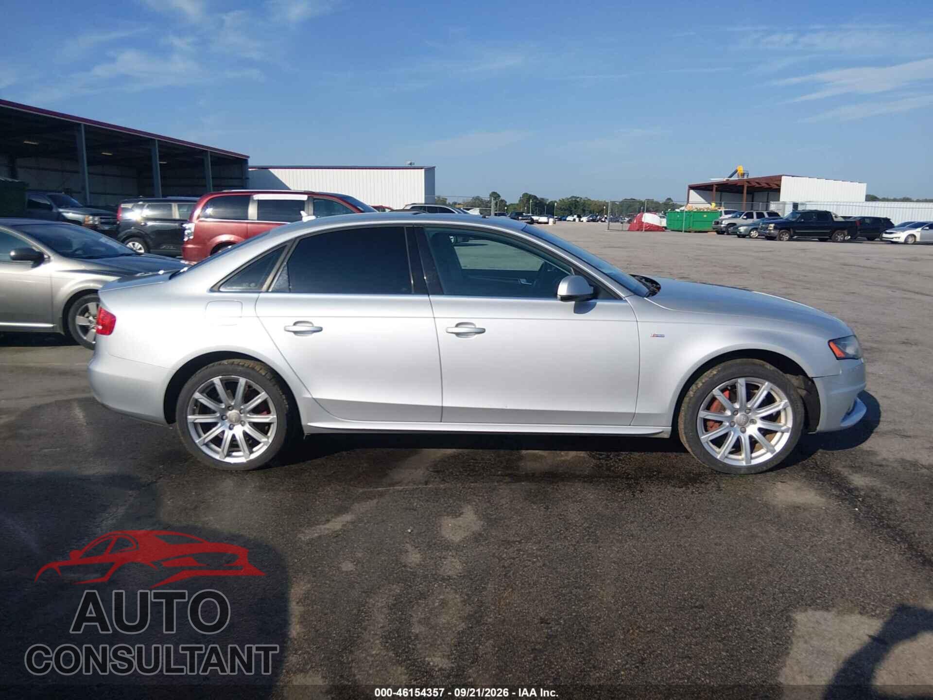 AUDI A4 2012 - WAUFFAFL0CA117900