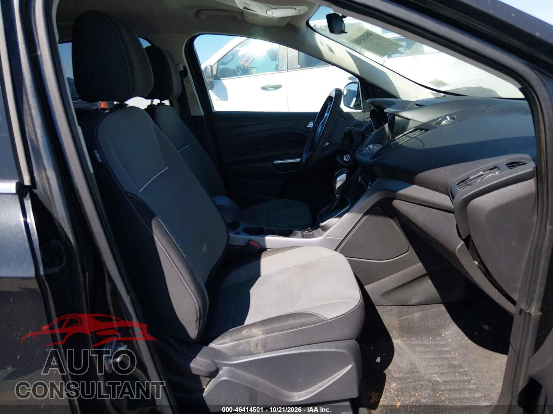 FORD ESCAPE 2014 - 1FMCU0GX5EUB79569