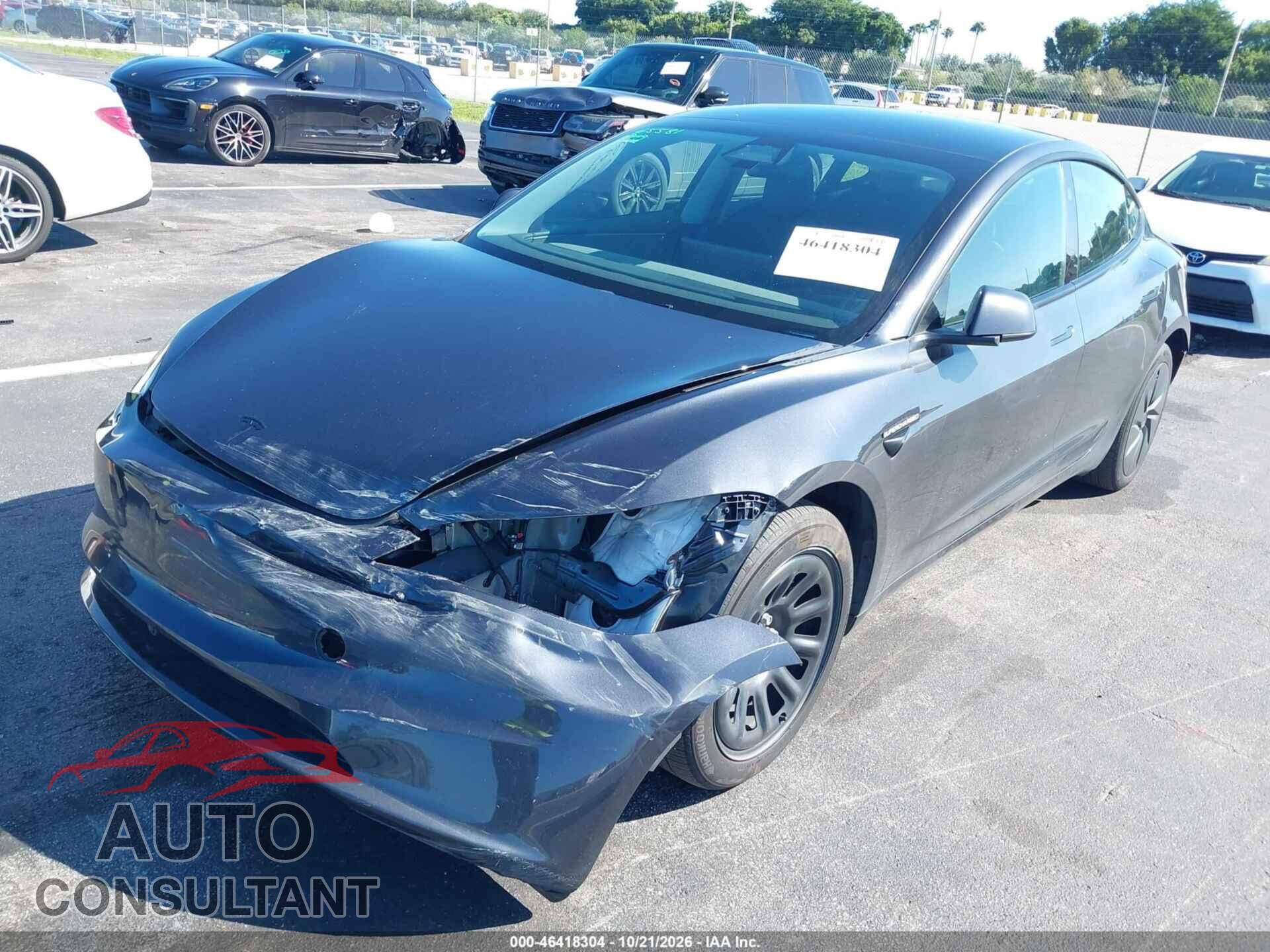 TESLA MODEL 3 2025 - 5YJ3E1EA5SF131676