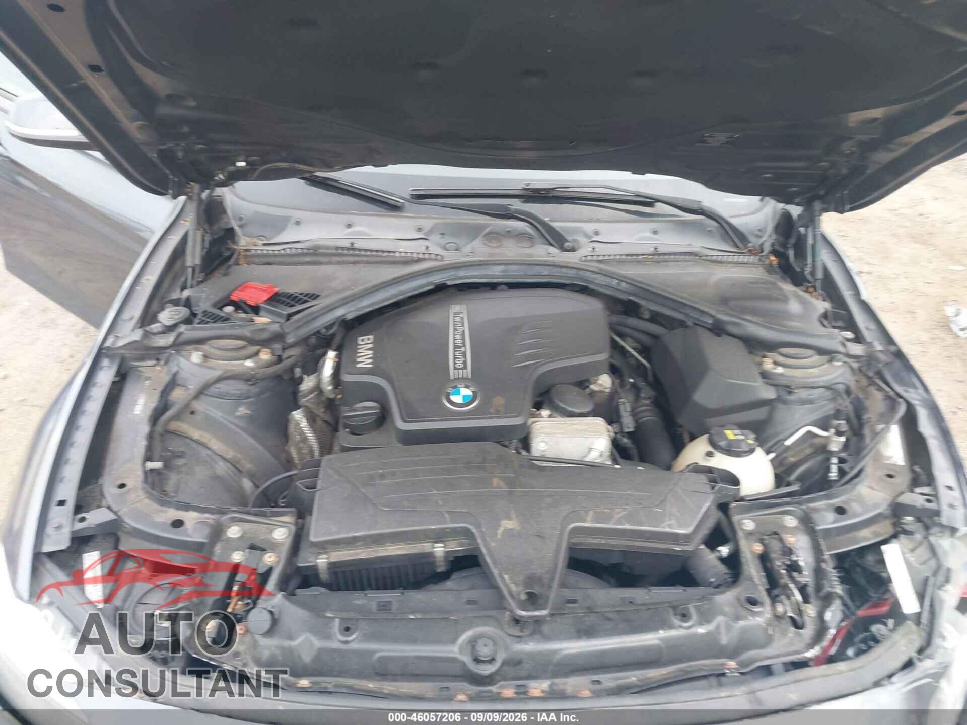 BMW 320I 2015 - WBA3C3G5XFNS73205