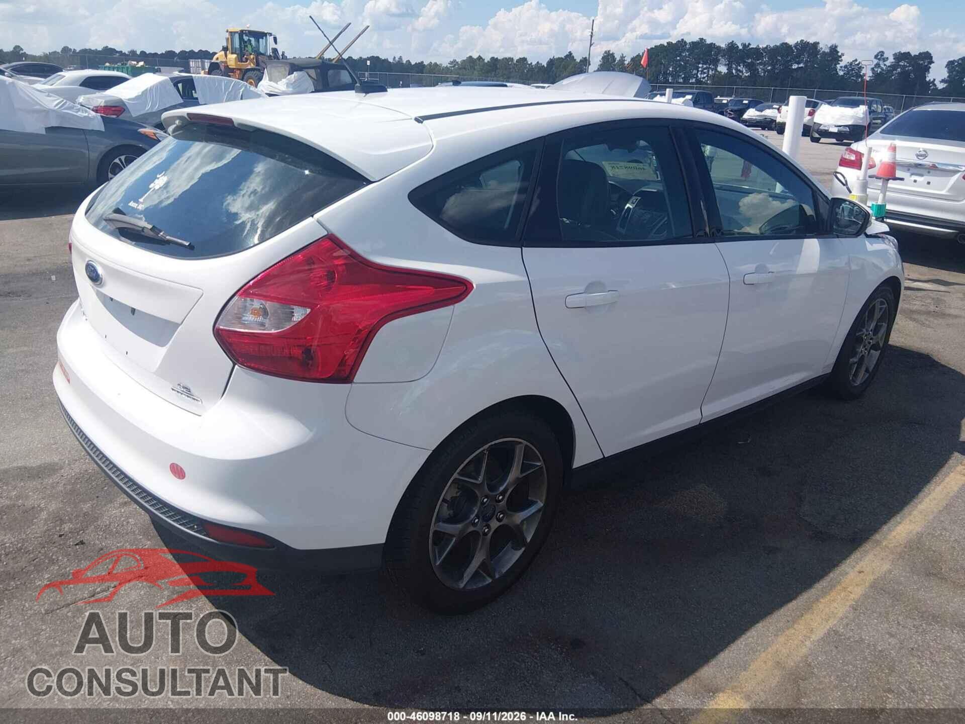 FORD FOCUS 2014 - 1FADP3K2XEL296721