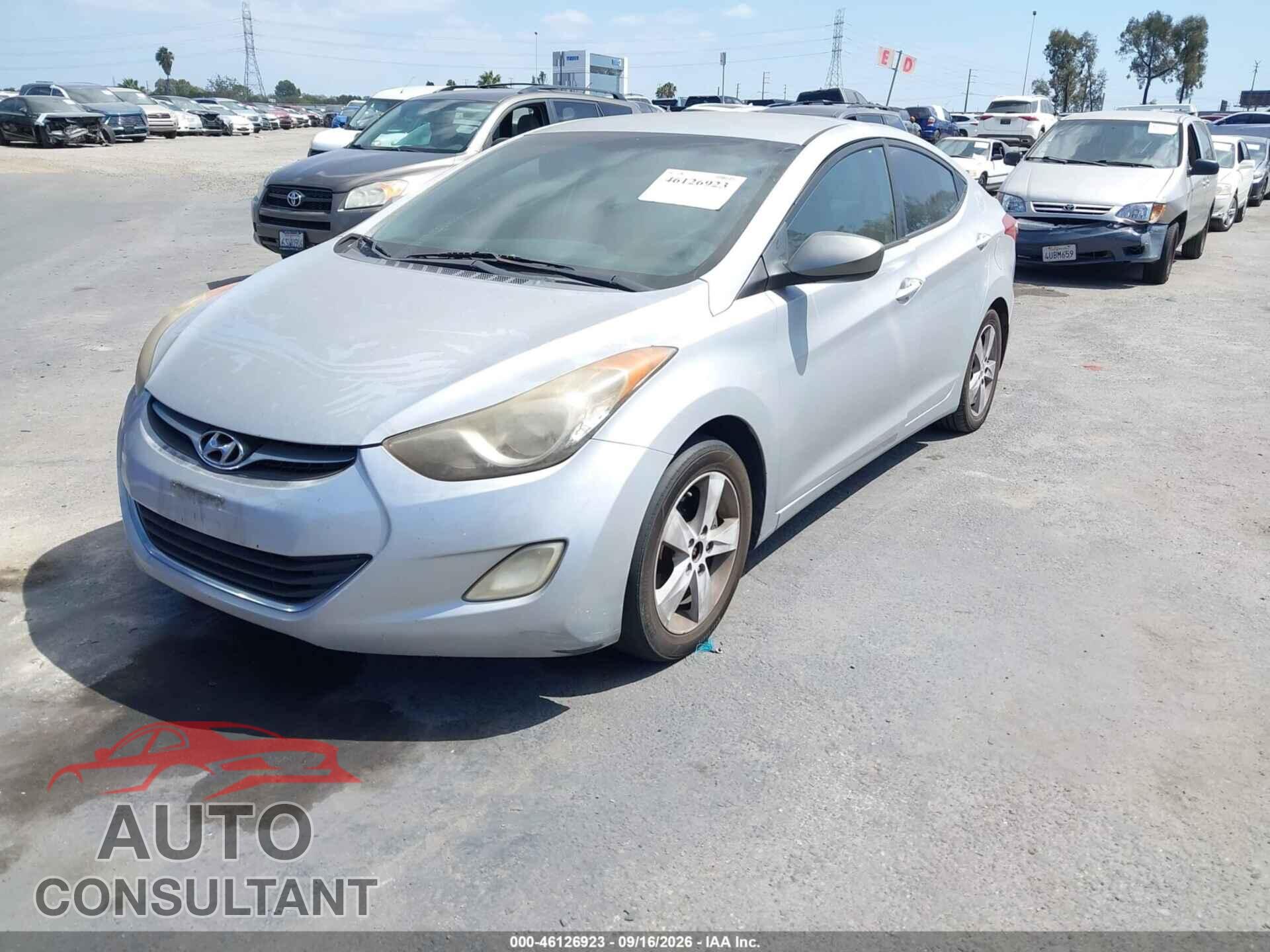 HYUNDAI ELANTRA 2012 - KMHDH4AE6CU246605