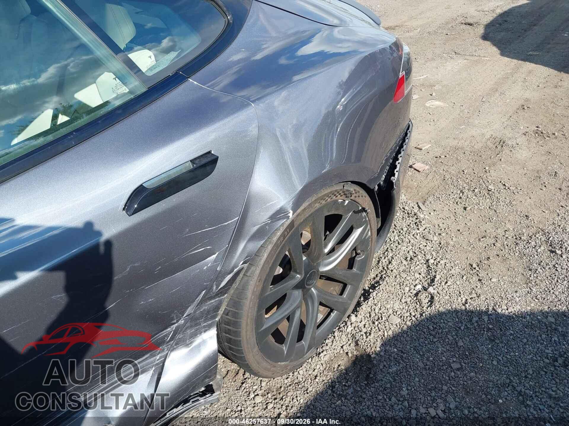 TESLA MODEL S 2021 - 5YJSA1E61MF439059