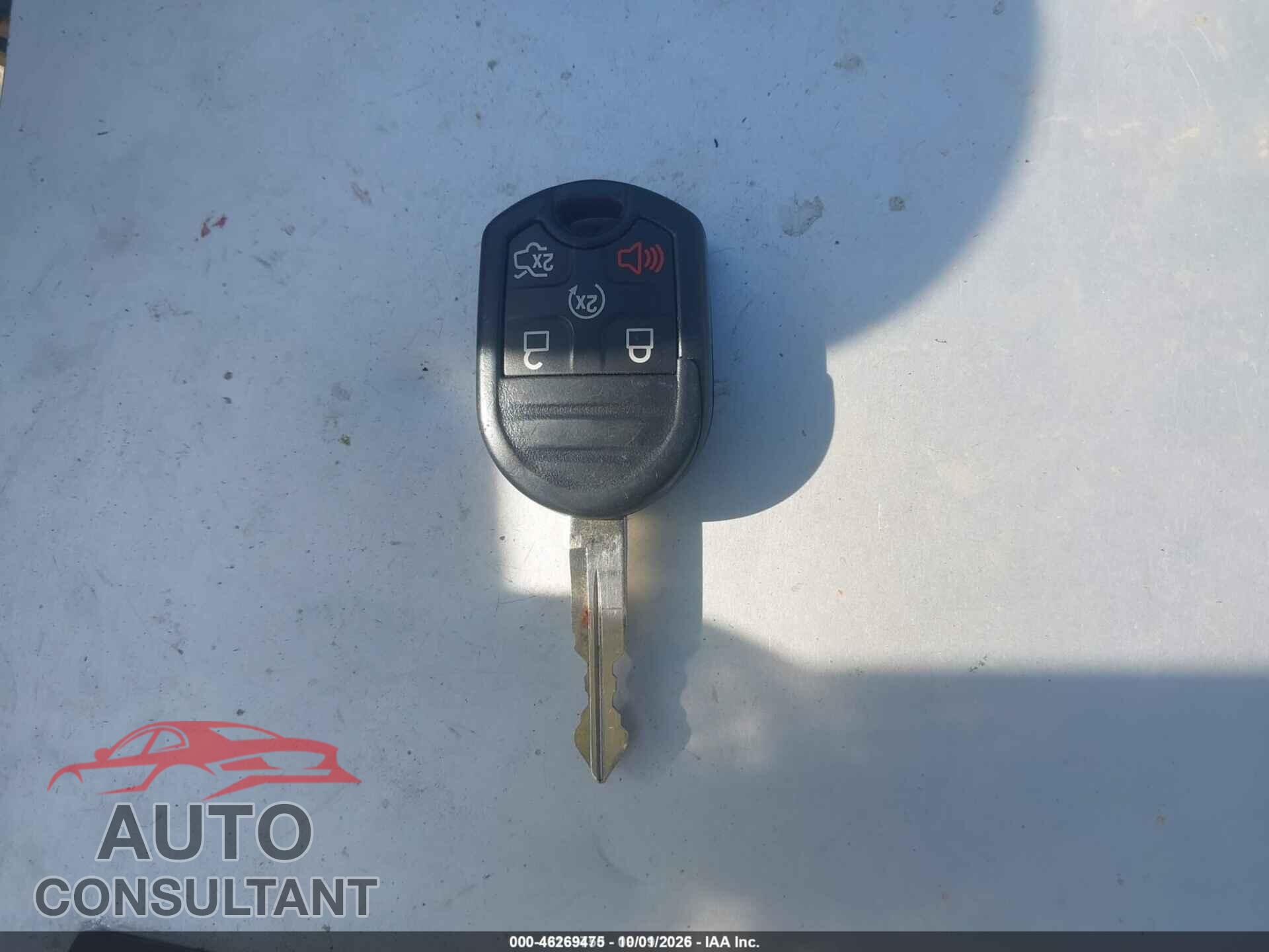 FORD TAURUS 2015 - 1FAHP2H87FG105211