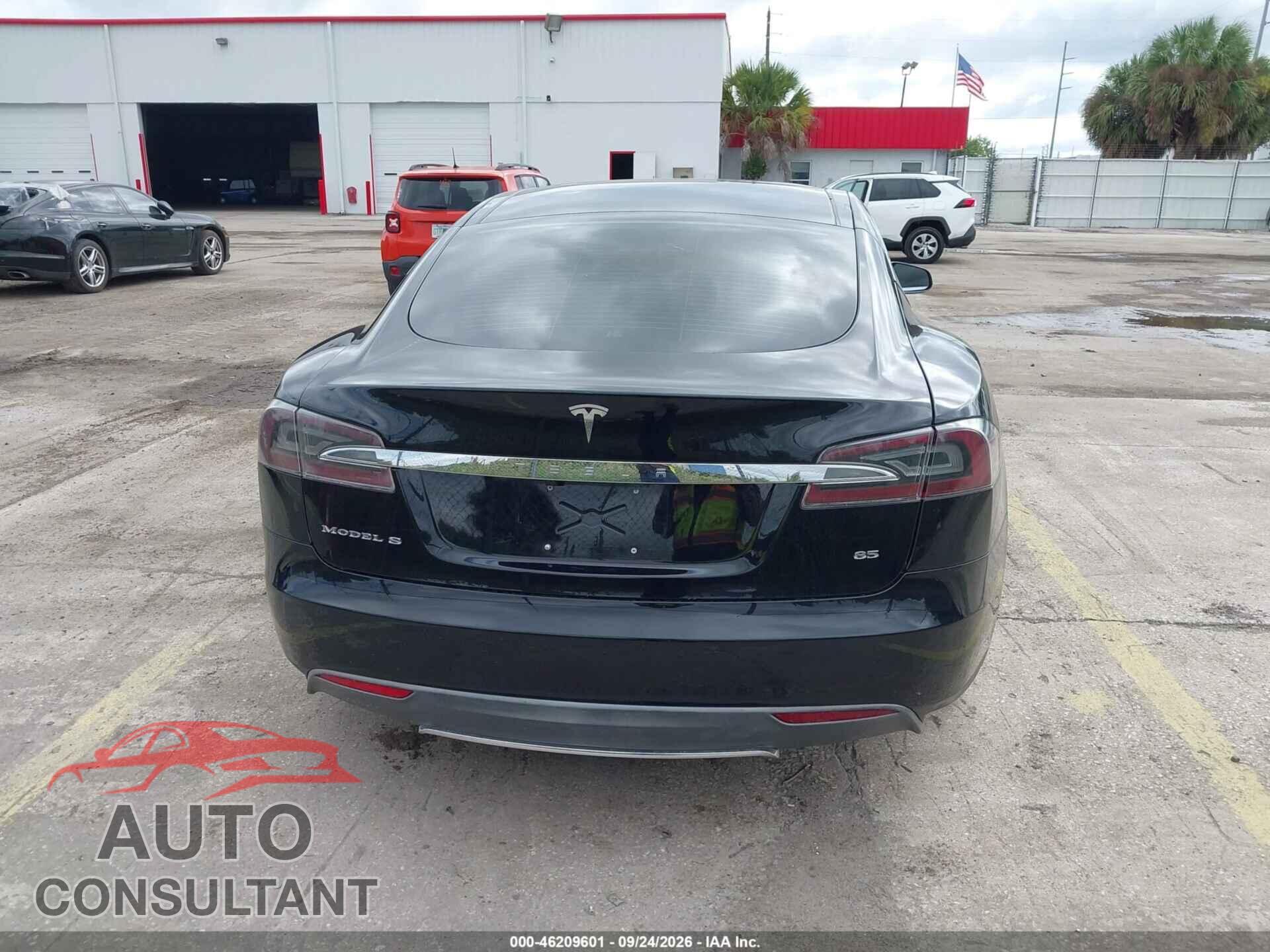 TESLA MODEL S 2013 - 5YJSA1CGXDFP13175