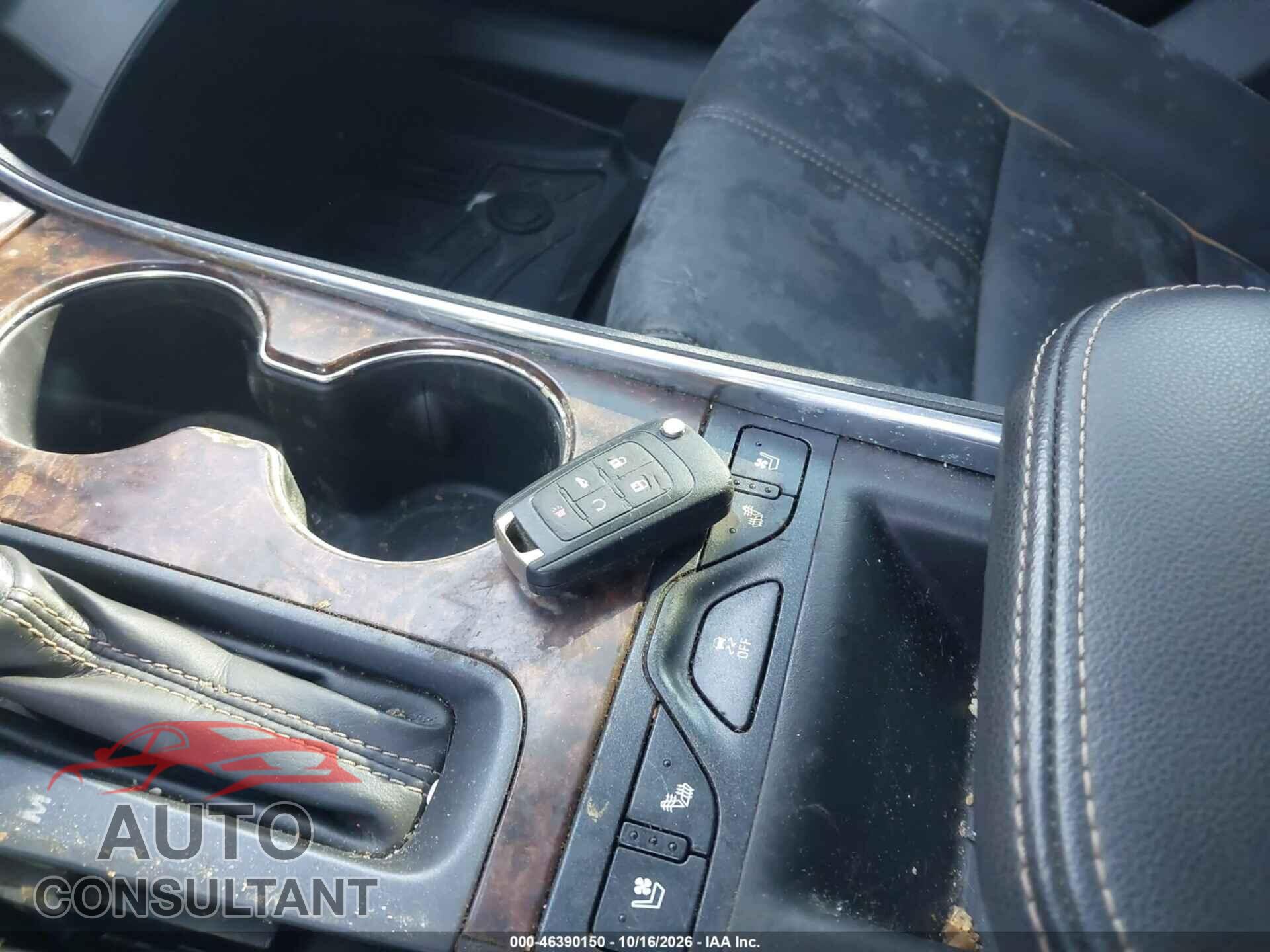 CHEVROLET IMPALA 2015 - 2G1165S32F9239631