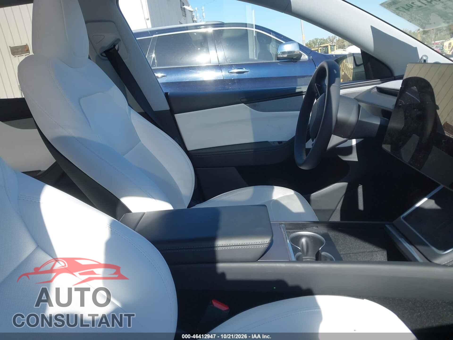 TESLA MODEL Y 2026 - 7SAYGDEE6TF571348