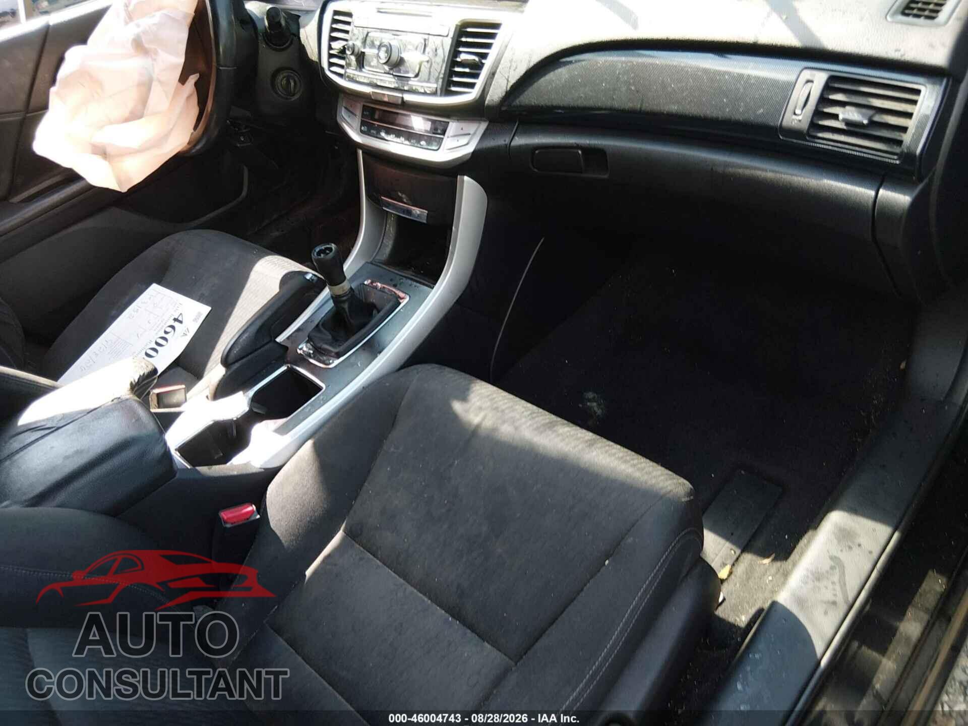 HONDA ACCORD 2015 - 1HGCR2E53FA044386