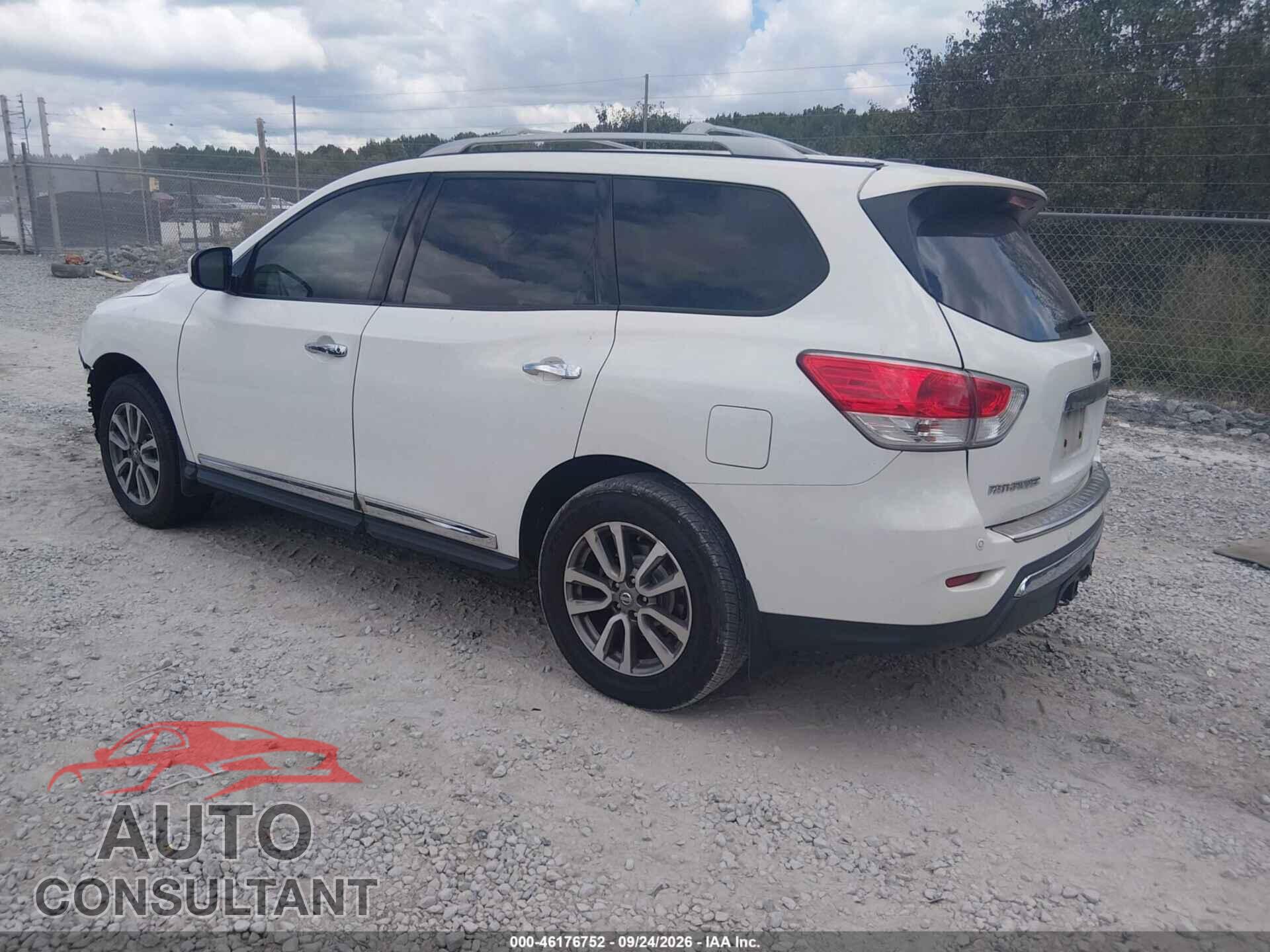NISSAN PATHFINDER 2013 - 5N1AR2MN6DC681292