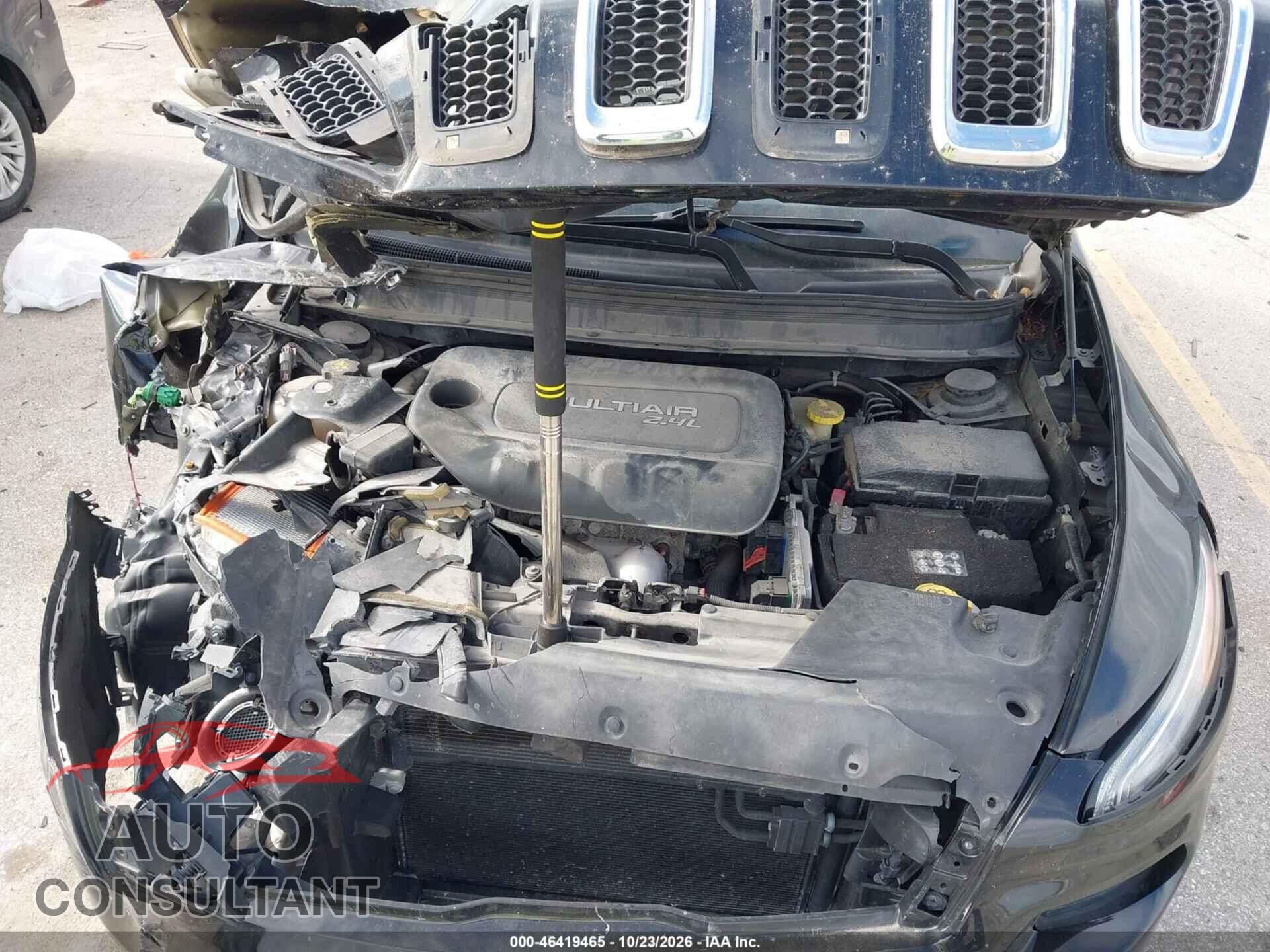 JEEP CHEROKEE 2017 - 1C4PJMDB9HW537165