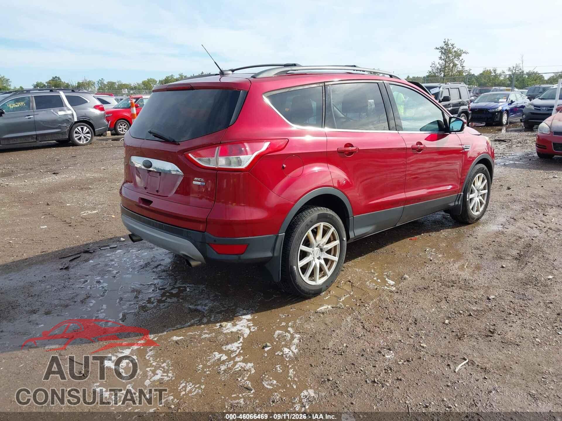FORD ESCAPE 2013 - 1FMCU9H9XDUC64717