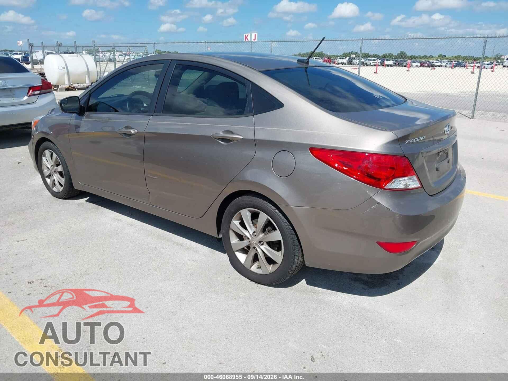 HYUNDAI ACCENT 2014 - KMHCU4AE9EU749720