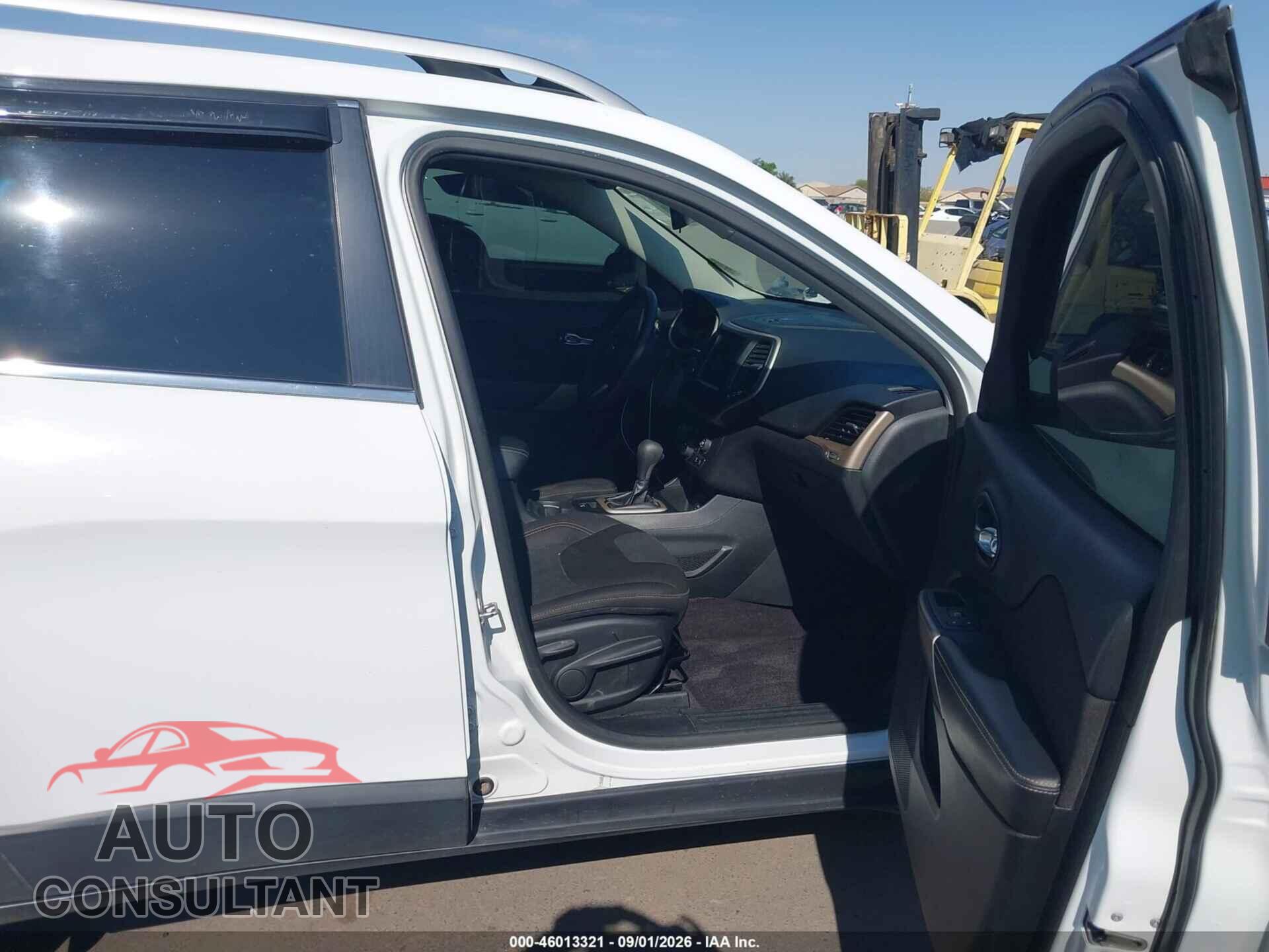 JEEP CHEROKEE 2017 - 1C4PJLCS5HW669805