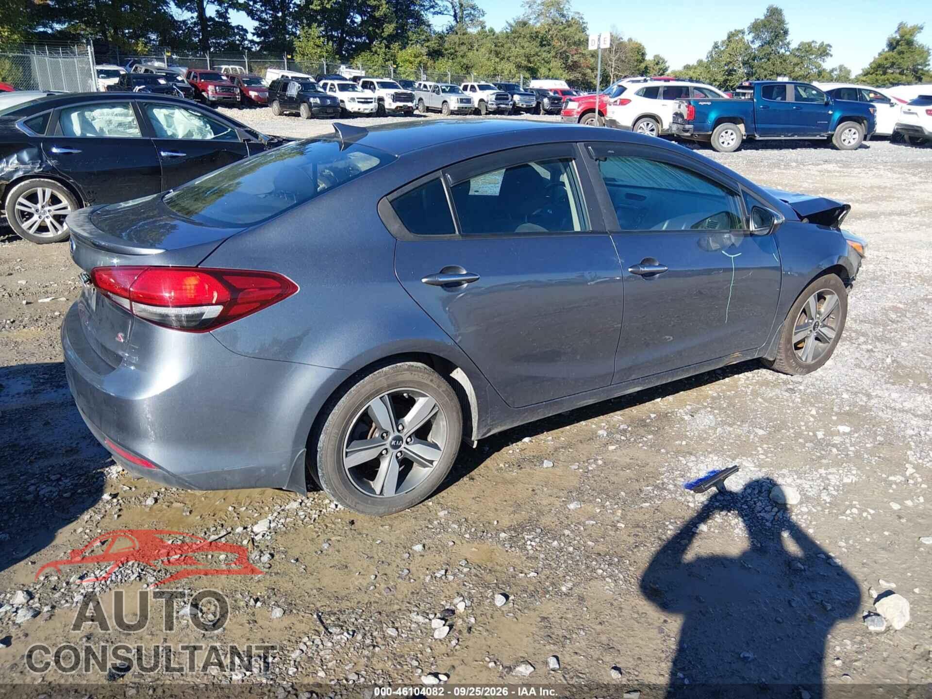 KIA FORTE 2018 - 3KPFL4A76JE216657