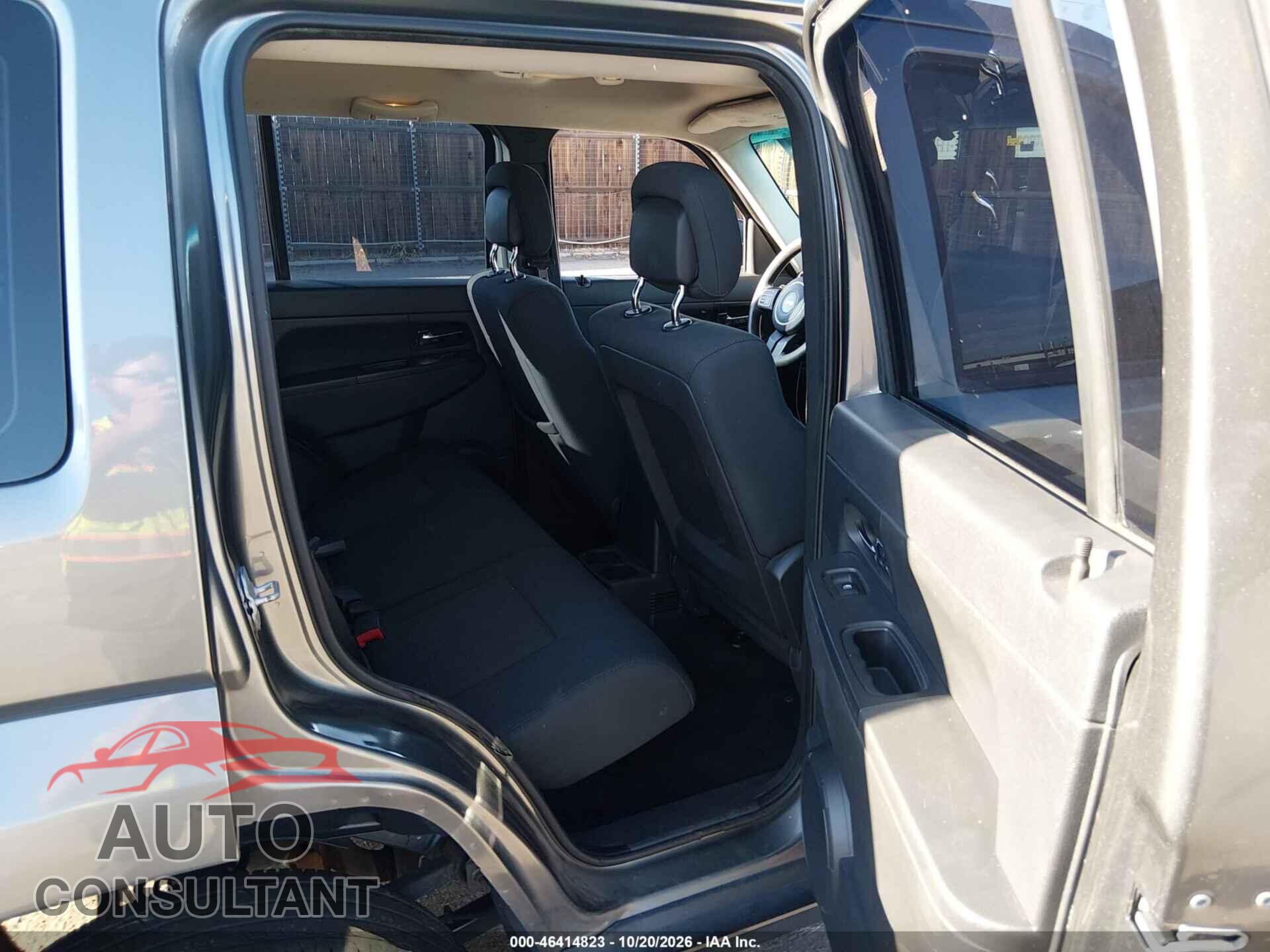 JEEP LIBERTY 2012 - 1C4PJMAK3CW142895