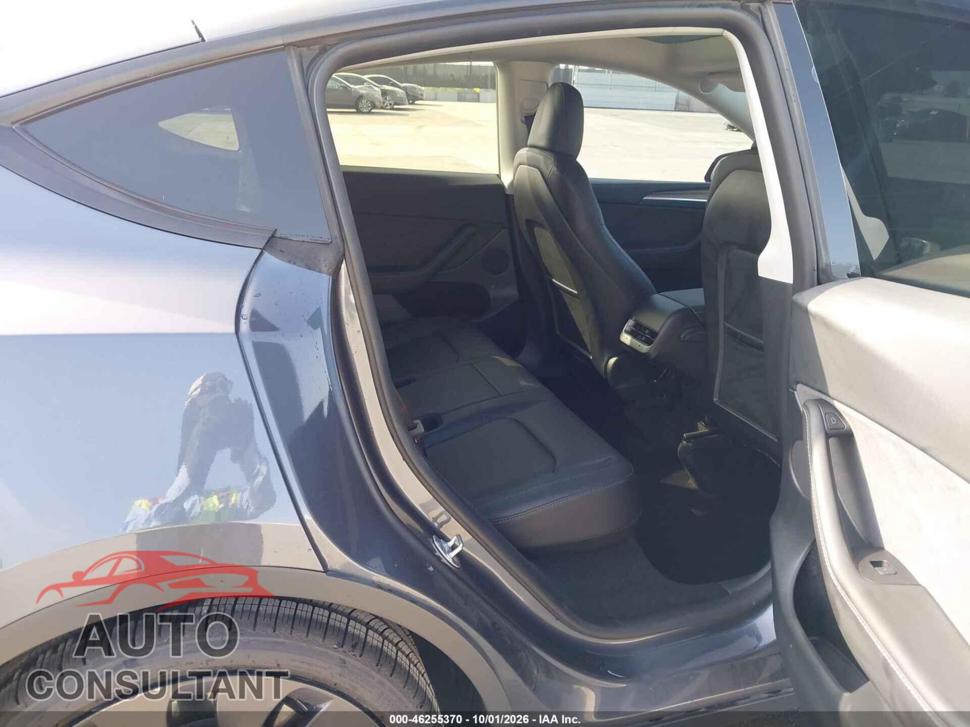 TESLA MODEL Y 2023 - 7SAYGDEF4PF921445
