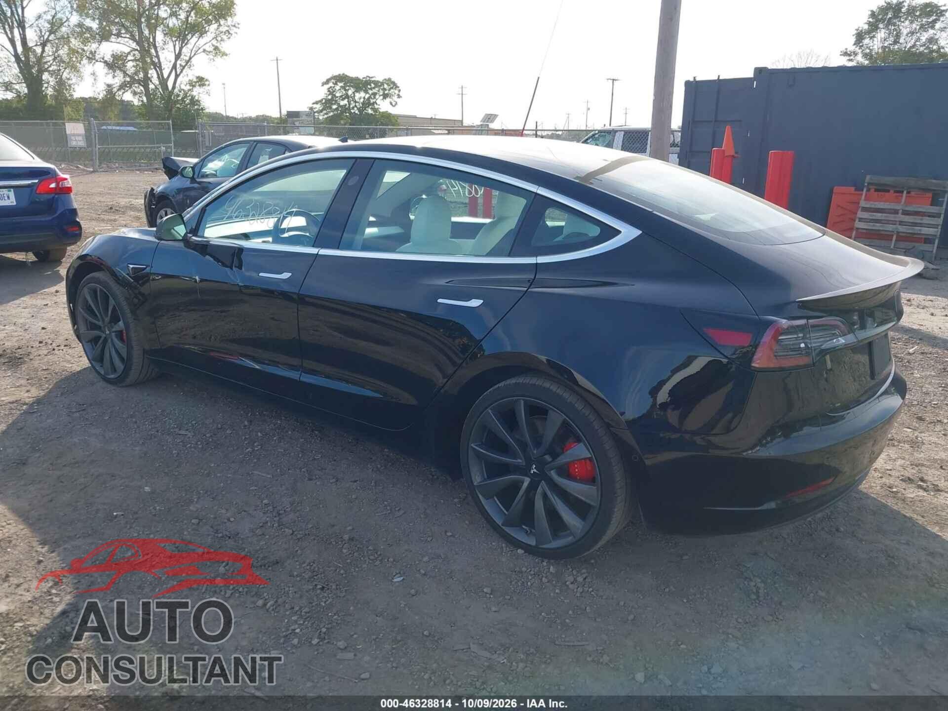 TESLA MODEL 3 2019 - 5YJ3E1EB3KF367364