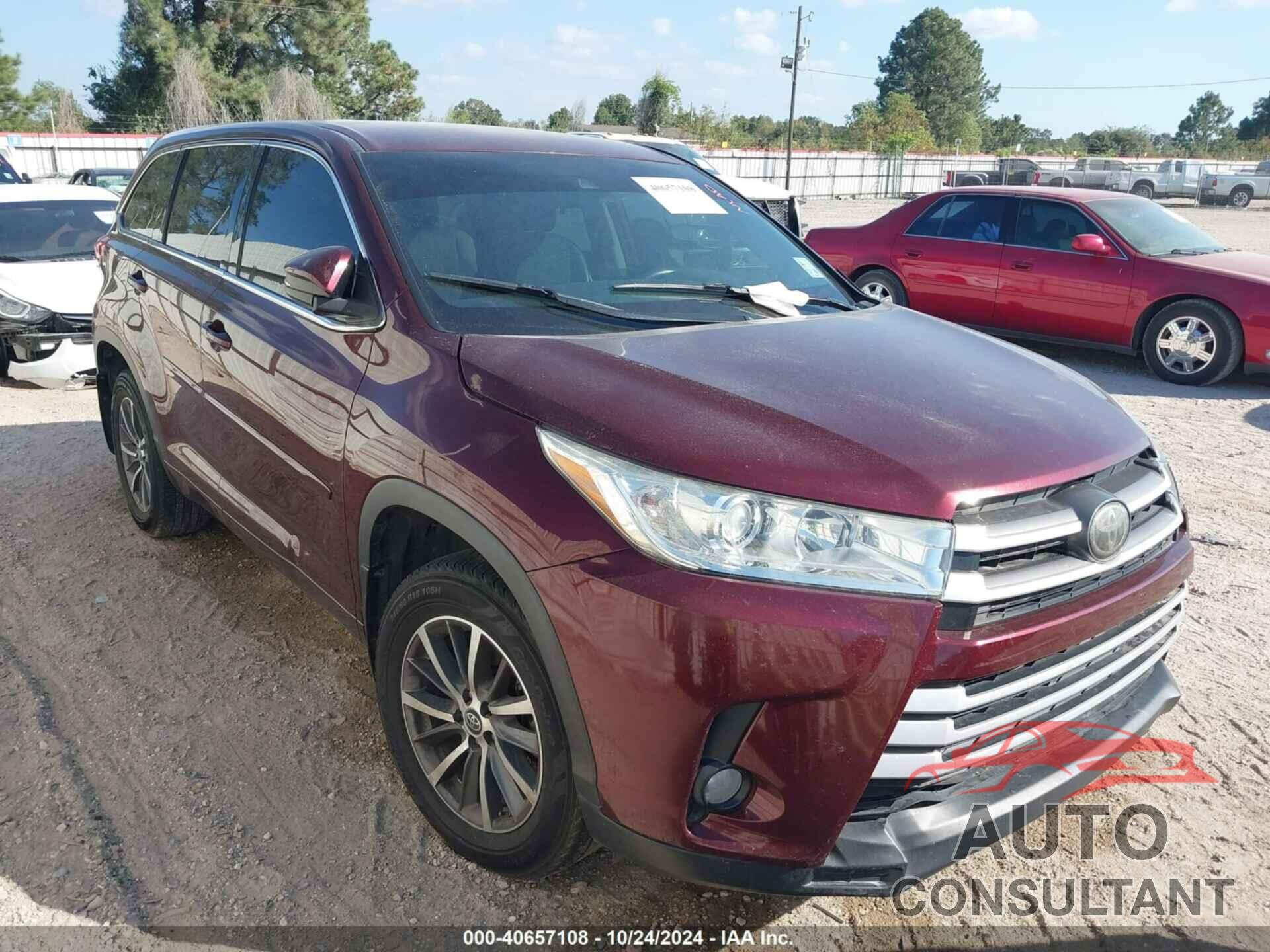 TOYOTA HIGHLANDER 2018 - 5TDZZRFH3JS242911