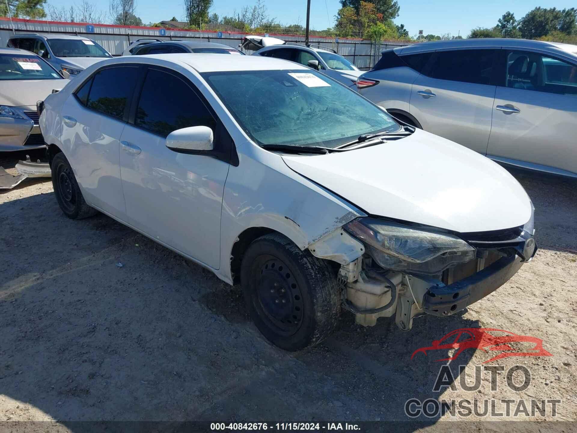TOYOTA COROLLA 2018 - 5YFBURHE0JP752855