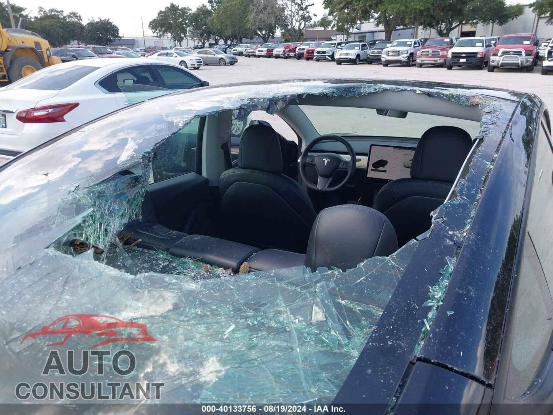 TESLA MODEL 3 2021 - 5YJ3E1EA0MF043394