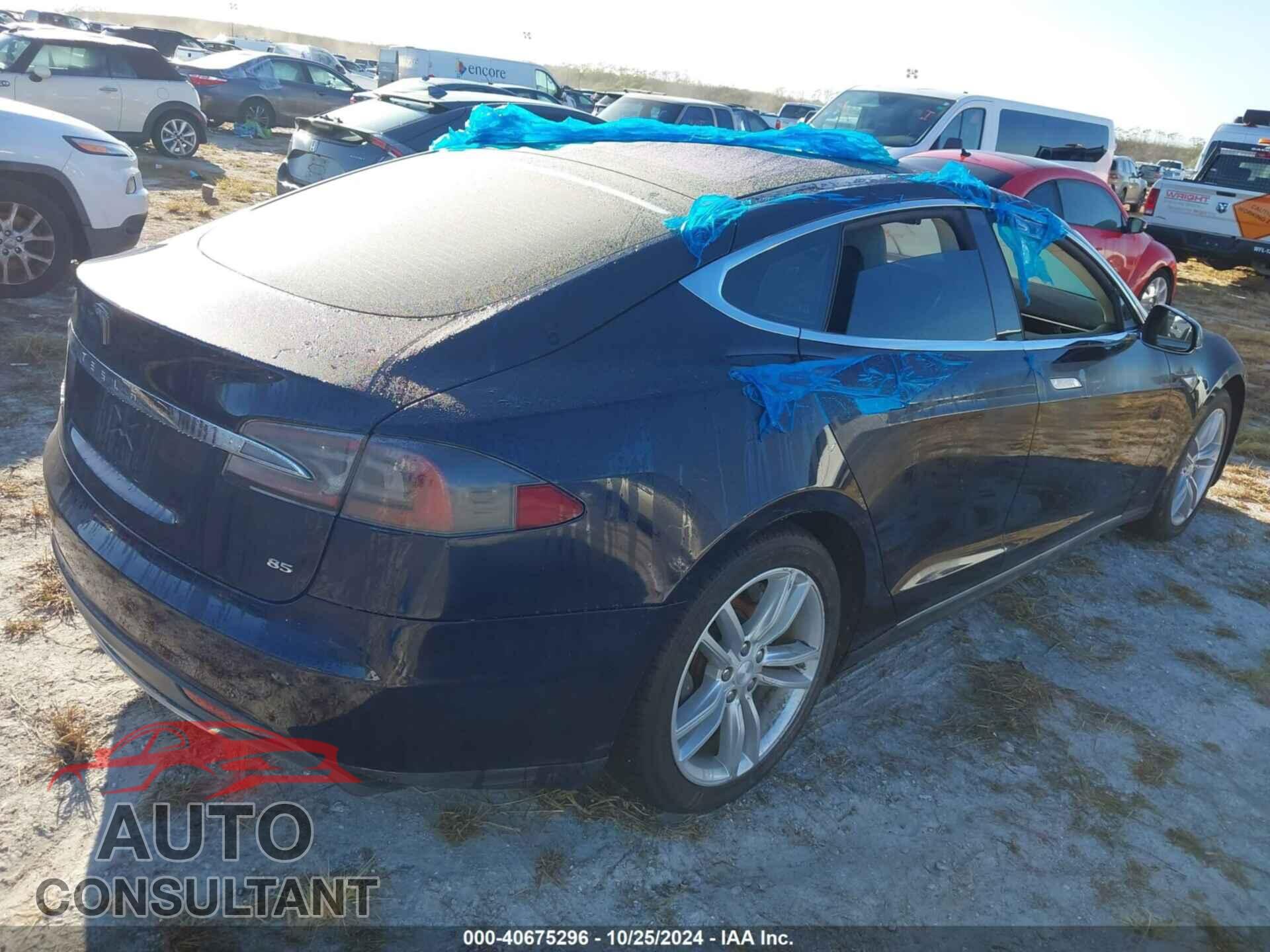 TESLA MODEL S 2014 - 5YJSA1H1XEFP38759