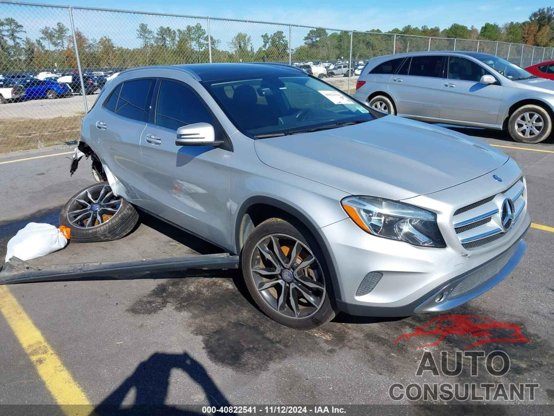 MERCEDES-BENZ GLA 250 2015 - WDCTG4EB1FJ178717