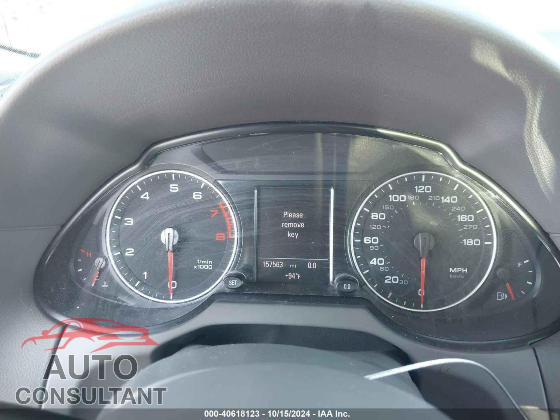 AUDI Q5 2012 - WA1LFAFP3CA020063