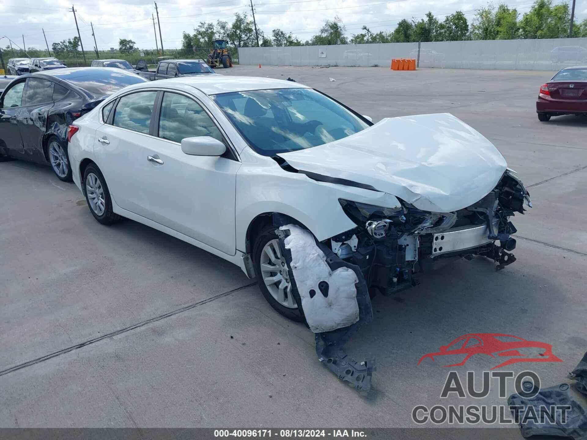 NISSAN ALTIMA 2017 - 1N4AL3AP4HN344959