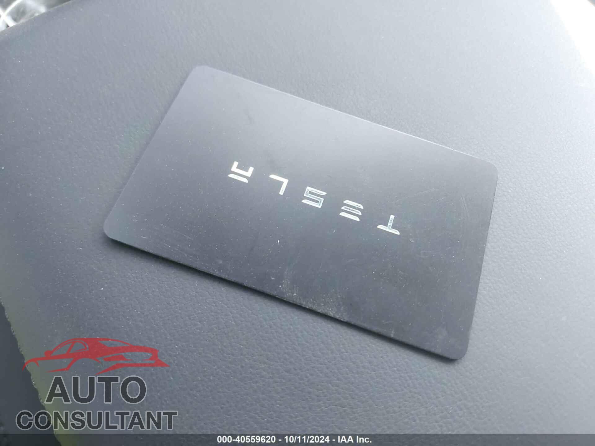 TESLA MODEL S 2023 - 5YJSA1E53PF523735