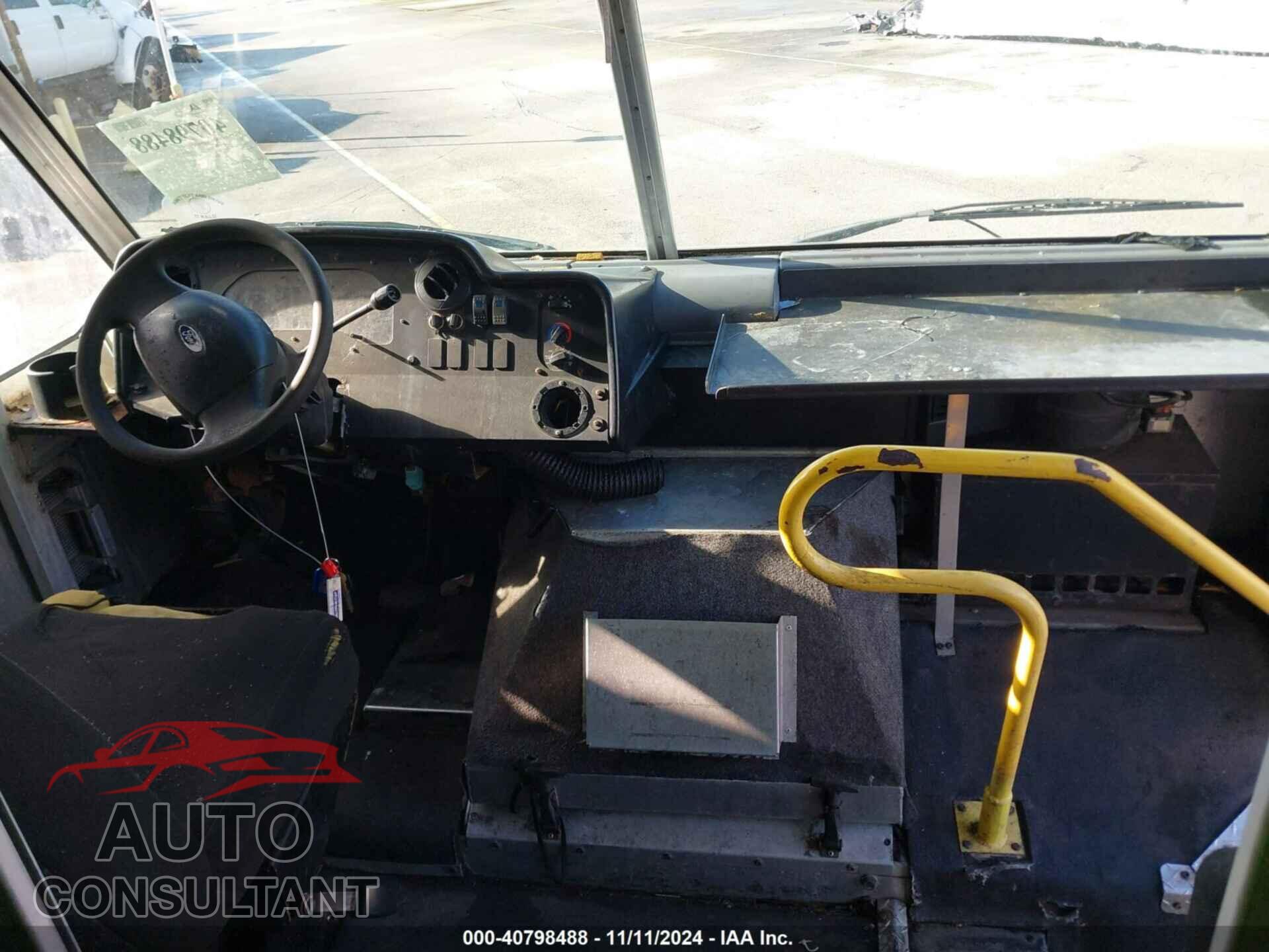 FORD E-450 STRIPPED 2013 - 1FC4E4KL1DDB36315