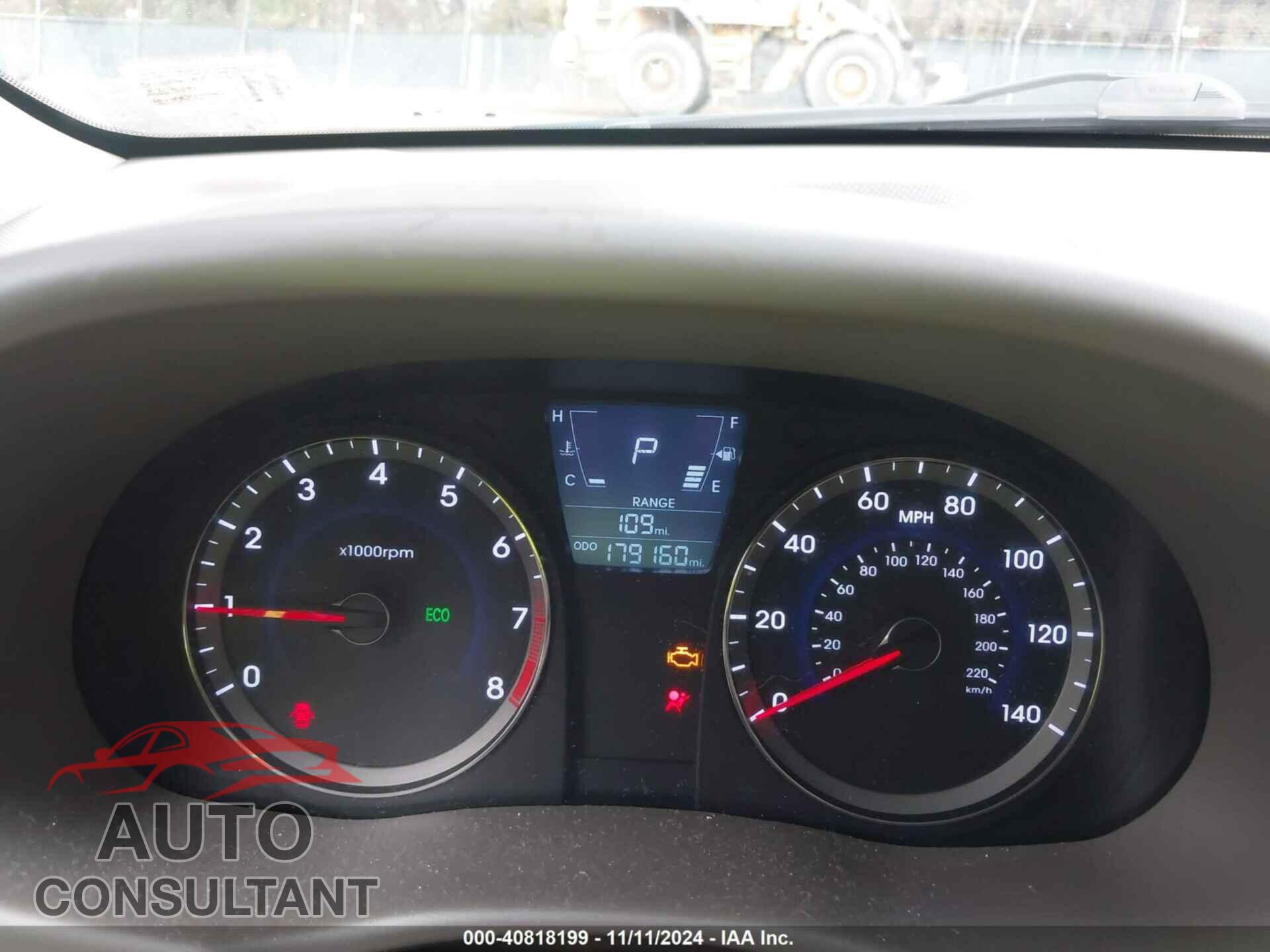 HYUNDAI ACCENT 2012 - KMHCU4AE3CU071477