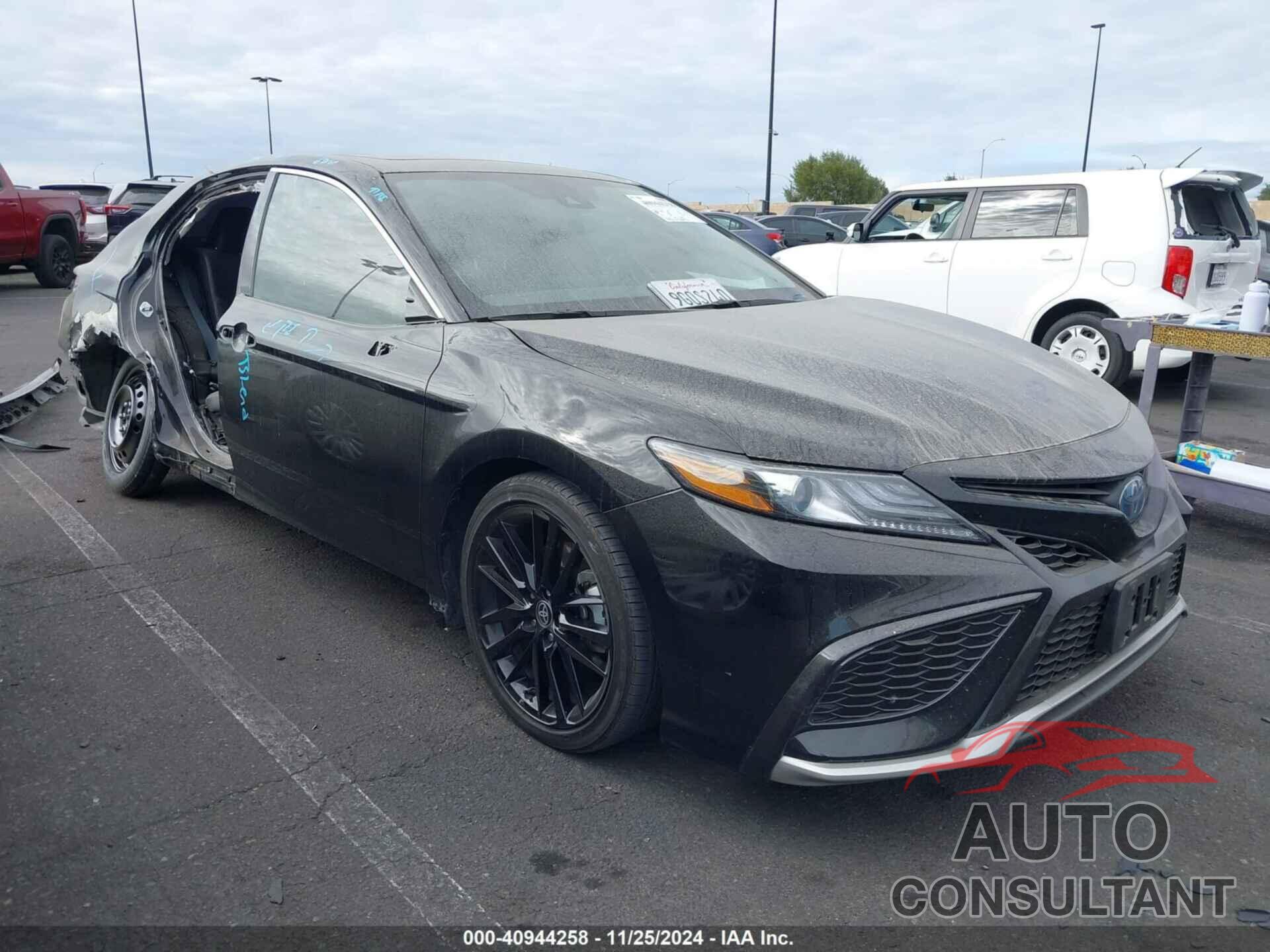 TOYOTA CAMRY 2023 - 4T1K31AK4PU055362