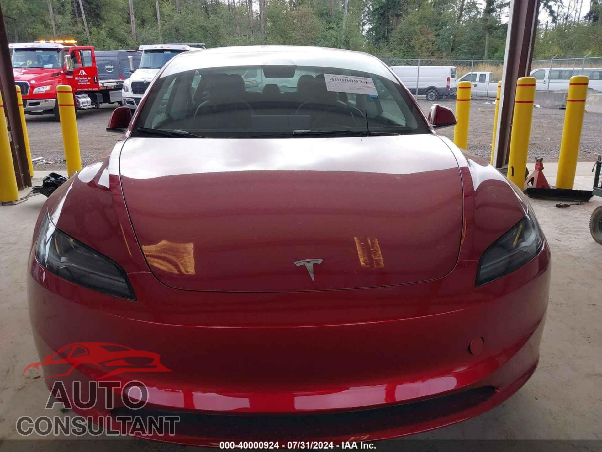 TESLA MODEL 3 2024 - 5YJ3E1EB4RF768755